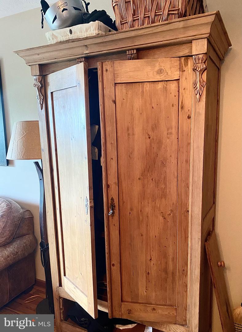 203 TIMBERS, WINTERGREEN, Virginia 22967, 1 Bedroom Bedrooms, 2 Rooms Rooms,1 BathroomBathrooms,Residential,For sale,203 TIMBERS,VANL2000576 MLS # VANL2000576