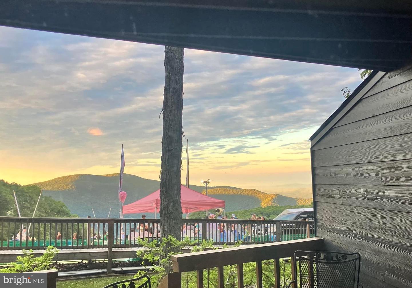203 TIMBERS, WINTERGREEN, Virginia 22967, 1 Bedroom Bedrooms, 2 Rooms Rooms,1 BathroomBathrooms,Residential,For sale,203 TIMBERS,VANL2000576 MLS # VANL2000576