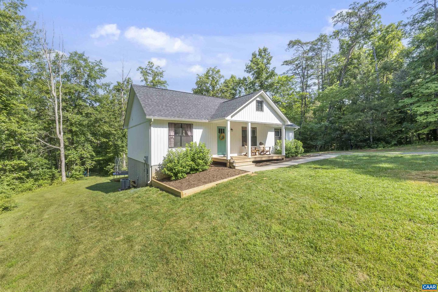 6516 ESMONT RD, KEENE, Virginia 22946, 3 Bedrooms Bedrooms, ,3 BathroomsBathrooms,Residential,For sale,6516 ESMONT RD,666335 MLS # 666335