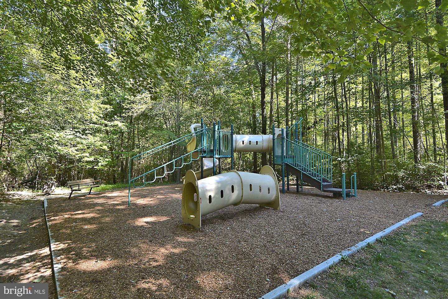 1334 GARDEN WALL CIR #406, RESTON, Virginia 20194, 2 Bedrooms Bedrooms, ,2 BathroomsBathrooms,Residential,For sale,1334 GARDEN WALL CIR #406,VAFX2253158 MLS # VAFX2253158
