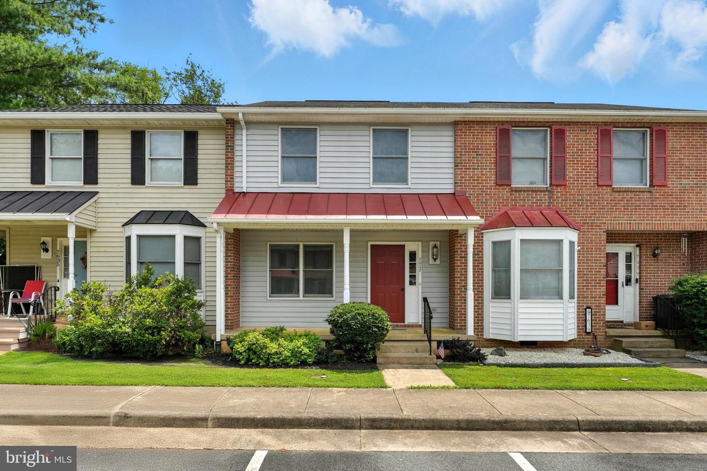 7637 WANKOMA DR, REMINGTON, Virginia 22734, 2 Bedrooms Bedrooms, ,1 BathroomBathrooms,Residential,For sale,7637 WANKOMA DR,VAFQ2017322 MLS # VAFQ2017322