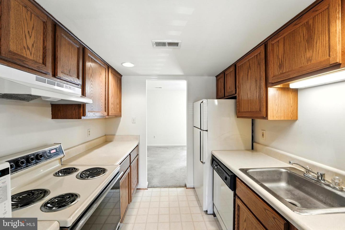 7637 WANKOMA DR, REMINGTON, Virginia 22734, 2 Bedrooms Bedrooms, ,1 BathroomBathrooms,Residential,For sale,7637 WANKOMA DR,VAFQ2017322 MLS # VAFQ2017322