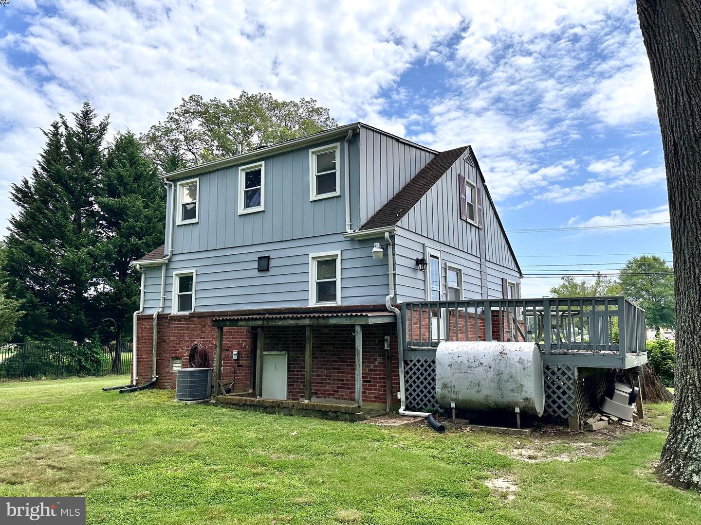 7128 BEULAH ST, ALEXANDRIA, Virginia 22315, 3 Bedrooms Bedrooms, ,1 BathroomBathrooms,Residential,For sale,7128 BEULAH ST,VAFX2253402 MLS # VAFX2253402