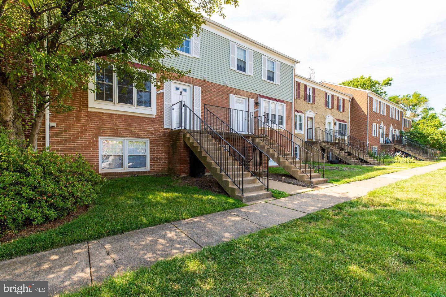 1043-B MARGATE CT, STERLING, Virginia 20164, 3 Bedrooms Bedrooms, ,2 BathroomsBathrooms,Residential,For sale,1043-B MARGATE CT,VALO2101210 MLS # VALO2101210