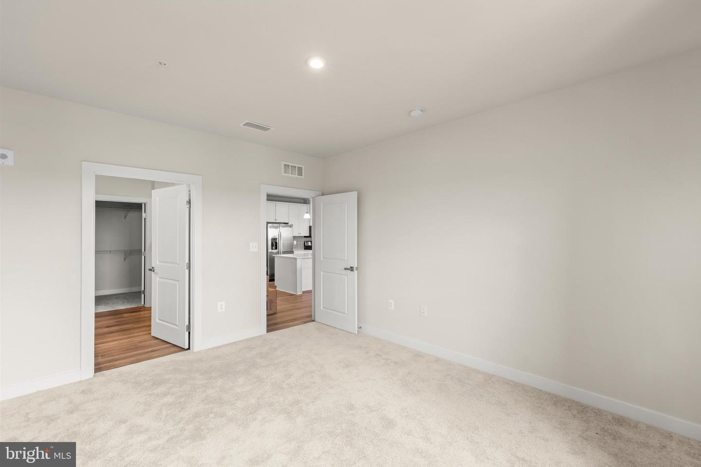 140 MCCORMICK CIR #403, WINCHESTER, Virginia 22602, 2 Bedrooms Bedrooms, ,2 BathroomsBathrooms,Residential,For sale,140 MCCORMICK CIR #403,VAFV2035264 MLS # VAFV2035264