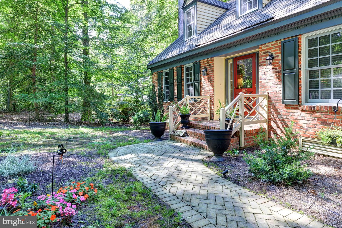 102 WHITEHALL CT, WILLIAMSBURG, Virginia 23188, 4 Bedrooms Bedrooms, 10 Rooms Rooms,2 BathroomsBathrooms,Residential,For sale,102 WHITEHALL CT,VAJC2000496 MLS # VAJC2000496