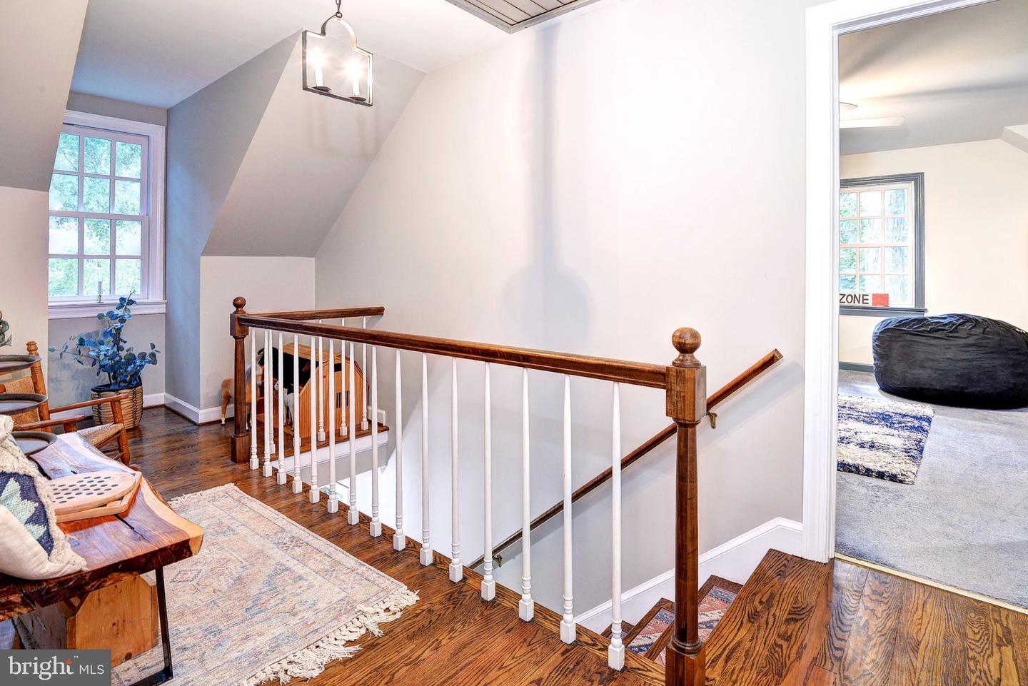 102 WHITEHALL CT, WILLIAMSBURG, Virginia 23188, 4 Bedrooms Bedrooms, 10 Rooms Rooms,2 BathroomsBathrooms,Residential,For sale,102 WHITEHALL CT,VAJC2000496 MLS # VAJC2000496