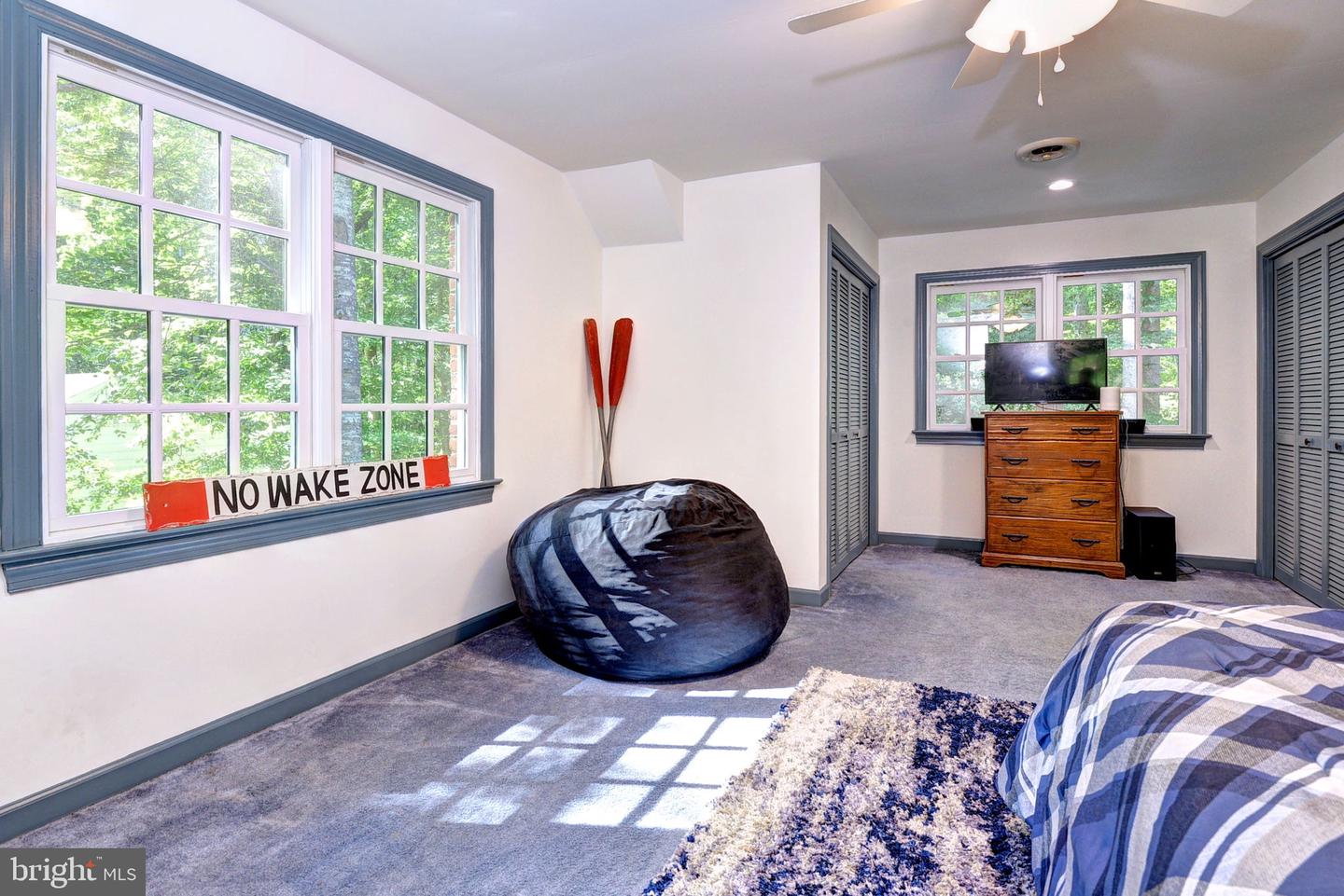 102 WHITEHALL CT, WILLIAMSBURG, Virginia 23188, 4 Bedrooms Bedrooms, 10 Rooms Rooms,2 BathroomsBathrooms,Residential,For sale,102 WHITEHALL CT,VAJC2000496 MLS # VAJC2000496