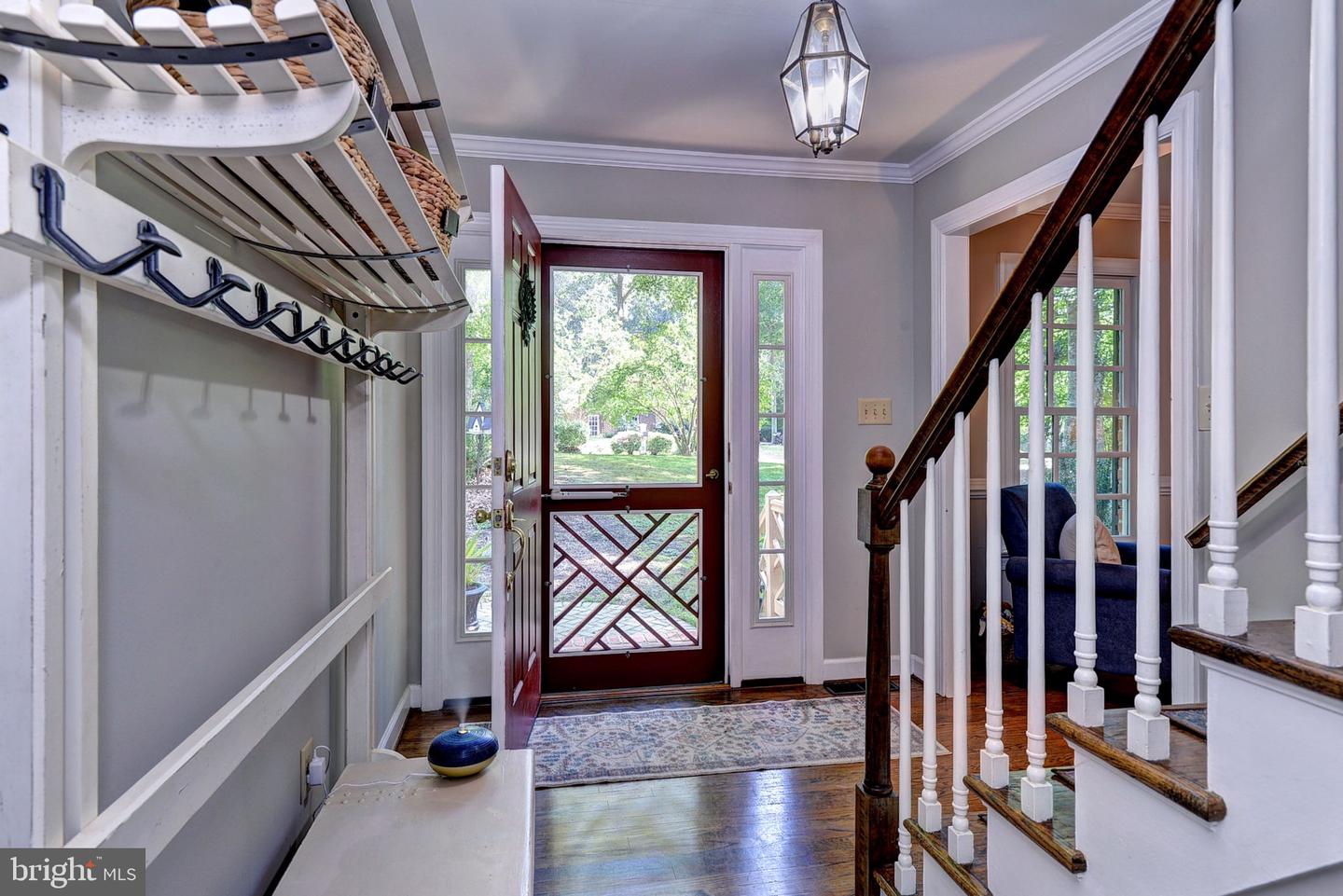 102 WHITEHALL CT, WILLIAMSBURG, Virginia 23188, 4 Bedrooms Bedrooms, 10 Rooms Rooms,2 BathroomsBathrooms,Residential,For sale,102 WHITEHALL CT,VAJC2000496 MLS # VAJC2000496