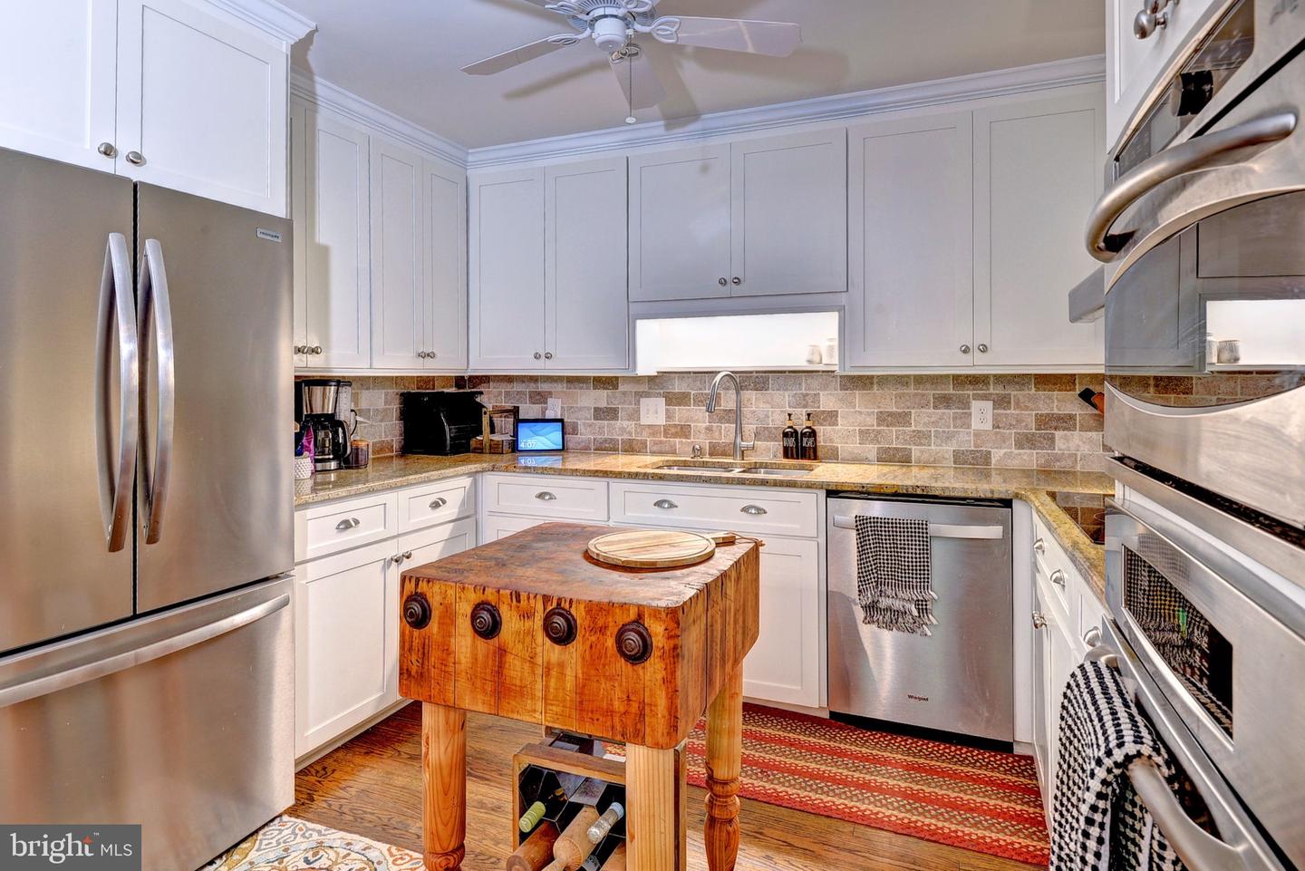 102 WHITEHALL CT, WILLIAMSBURG, Virginia 23188, 4 Bedrooms Bedrooms, 10 Rooms Rooms,2 BathroomsBathrooms,Residential,For sale,102 WHITEHALL CT,VAJC2000496 MLS # VAJC2000496