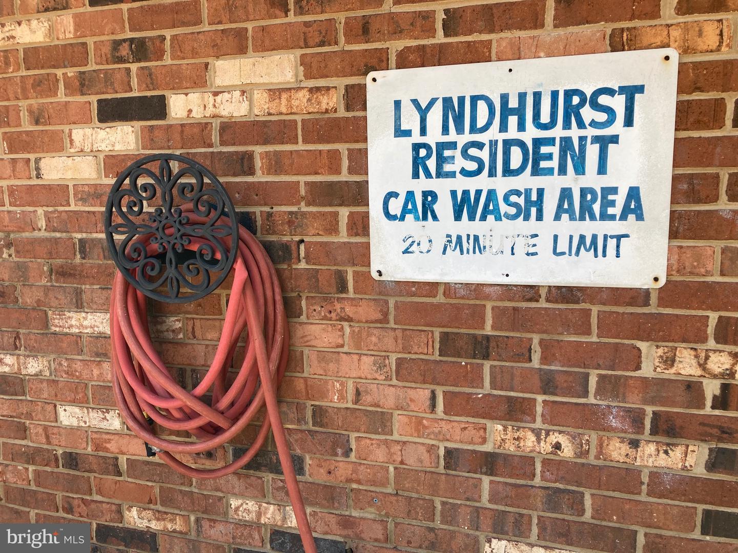3931 LYNDHURST DR #303, FAIRFAX, Virginia 22031, 2 Bedrooms Bedrooms, ,1 BathroomBathrooms,Residential,For sale,3931 LYNDHURST DR #303,VAFC2006586 MLS # VAFC2006586