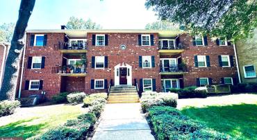 3931 LYNDHURST DR #303, FAIRFAX, Virginia 22031, 2 Bedrooms Bedrooms, ,1 BathroomBathrooms,Residential,For sale,3931 LYNDHURST DR #303,VAFC2006586 MLS # VAFC2006586
