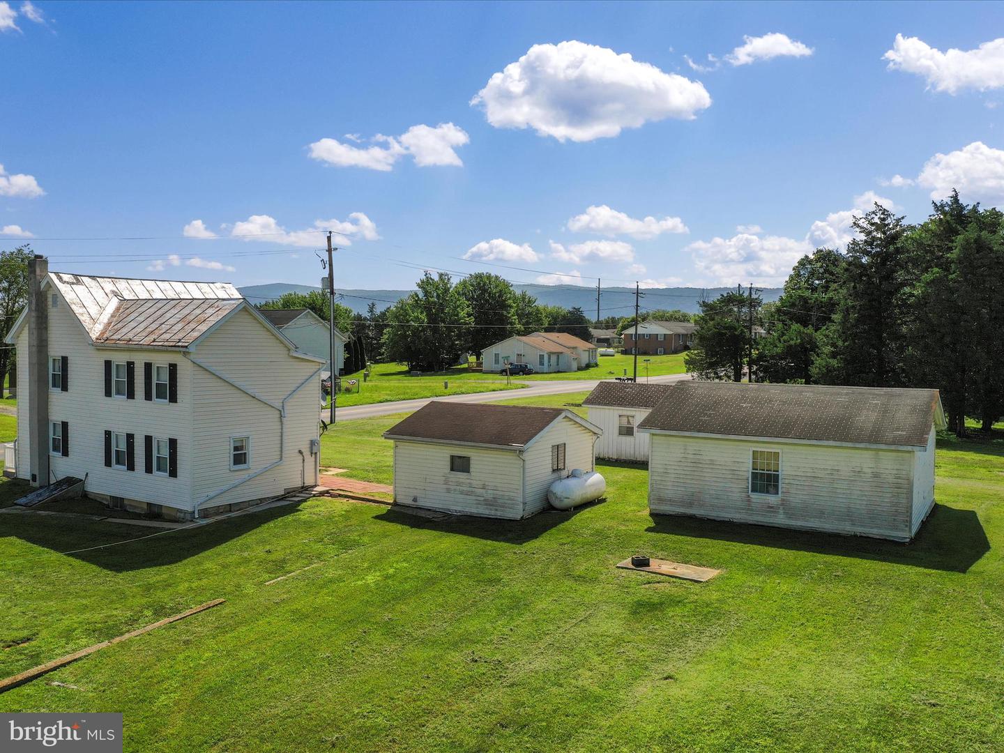 1593 HAHNS LN, TOMS BROOK, Virginia 22660, 2 Bedrooms Bedrooms, ,1 BathroomBathrooms,Residential,For sale,1593 HAHNS LN,VASH2011916 MLS # VASH2011916