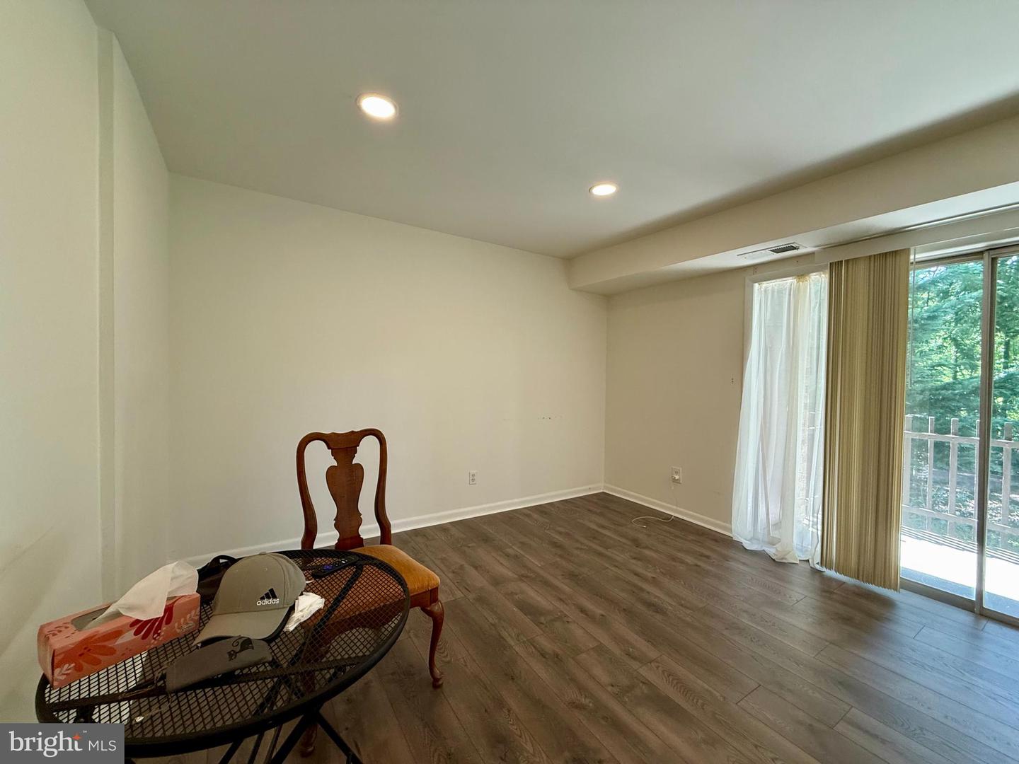 11606 VANTAGE HILL RD #12B, RESTON, Virginia 20190, 2 Bedrooms Bedrooms, ,1 BathroomBathrooms,Residential,For sale,11606 VANTAGE HILL RD #12B,VAFX2253536 MLS # VAFX2253536