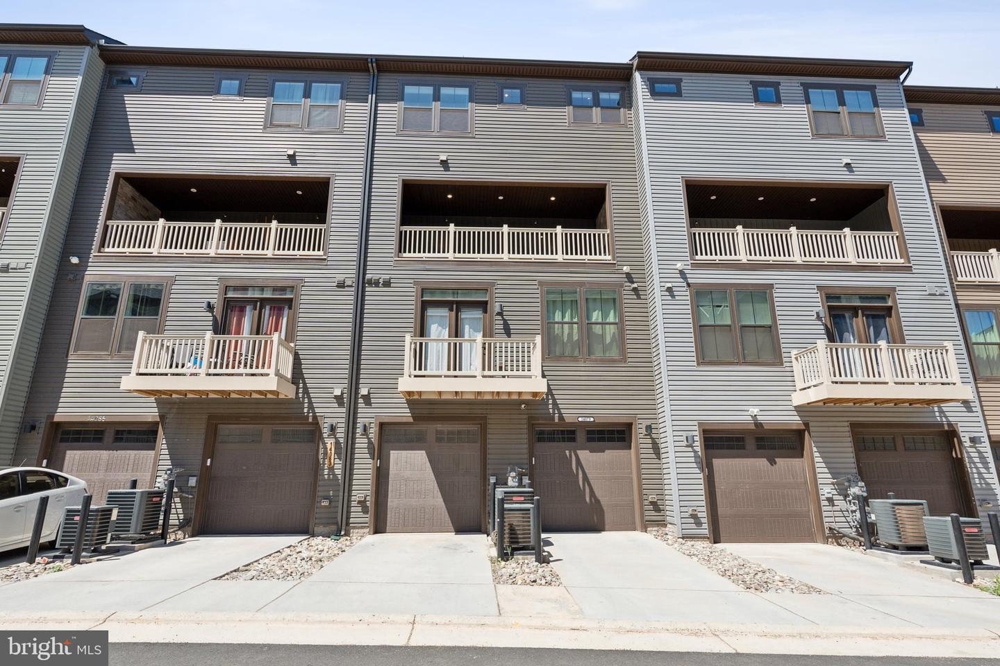 14079 SUNRISE VALLEY DR #15P, HERNDON, Virginia 20171, 3 Bedrooms Bedrooms, ,2 BathroomsBathrooms,Residential,For sale,14079 SUNRISE VALLEY DR #15P,VAFX2253552 MLS # VAFX2253552