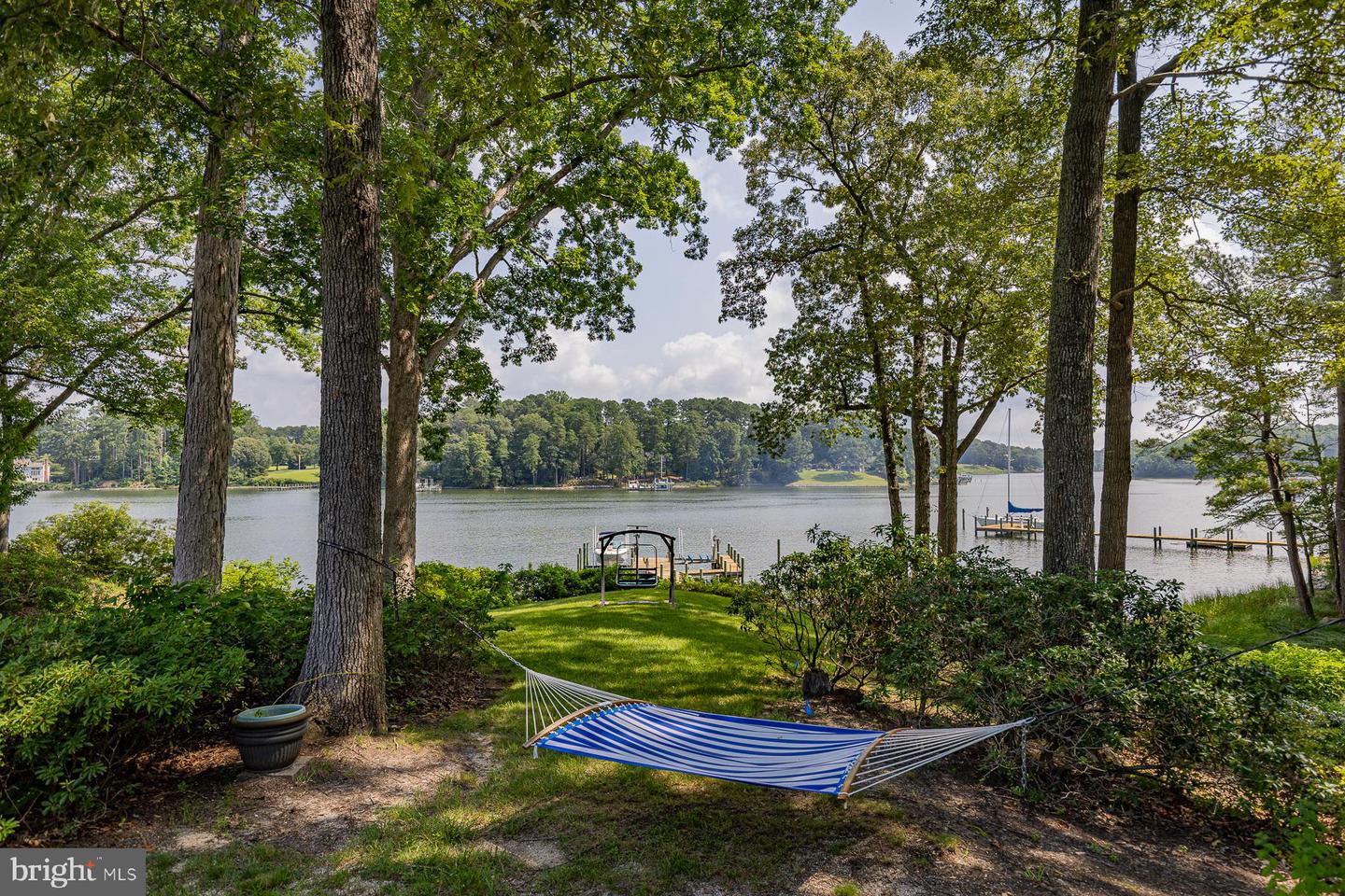 230 BREEZY POINT, WHITE STONE, Virginia 22578, 7 Bedrooms Bedrooms, 15 Rooms Rooms,7 BathroomsBathrooms,Residential,For sale,230 BREEZY POINT,VALV2000842 MLS # VALV2000842