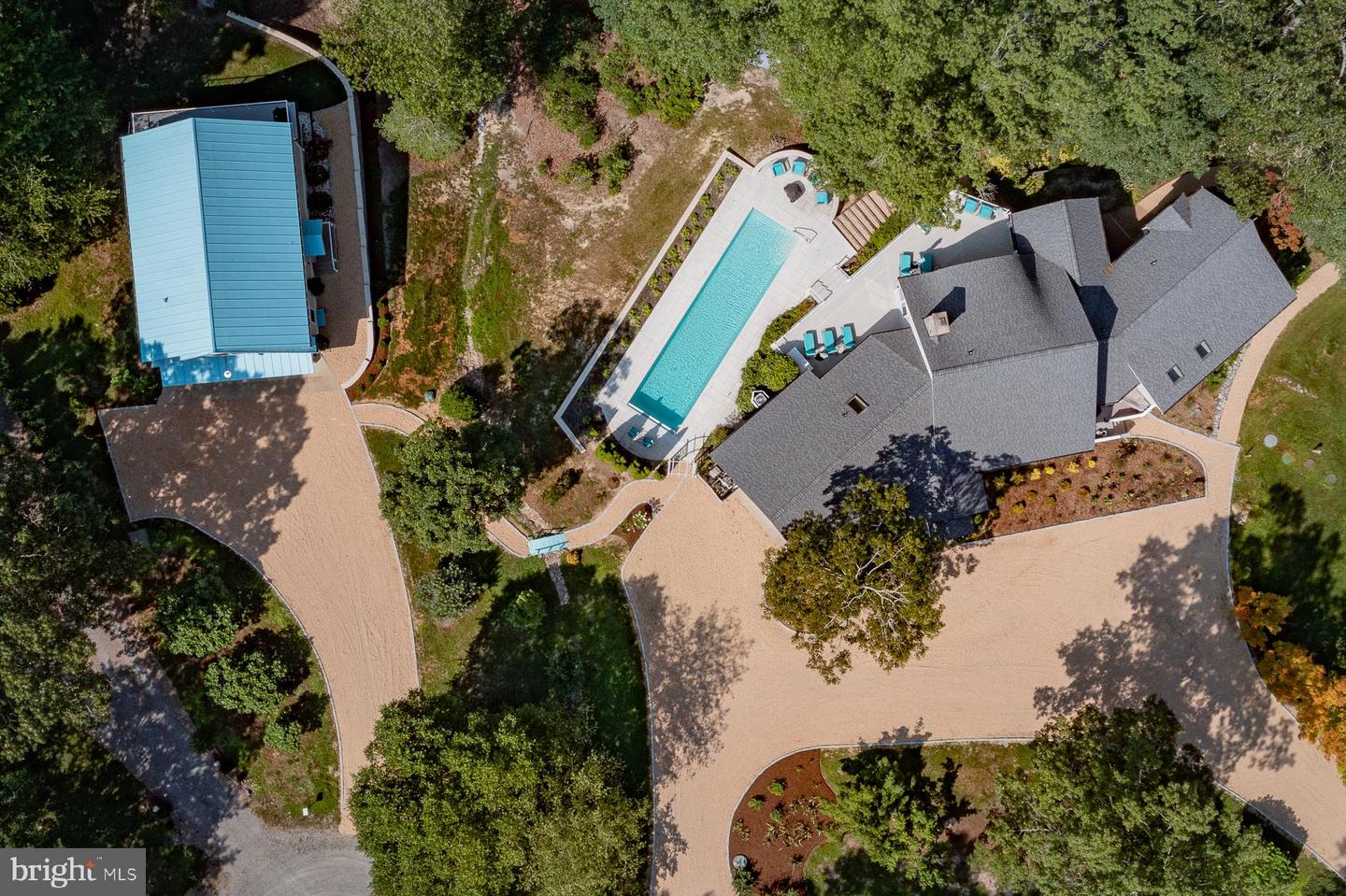 230 BREEZY POINT, WHITE STONE, Virginia 22578, 7 Bedrooms Bedrooms, 15 Rooms Rooms,7 BathroomsBathrooms,Residential,For sale,230 BREEZY POINT,VALV2000842 MLS # VALV2000842