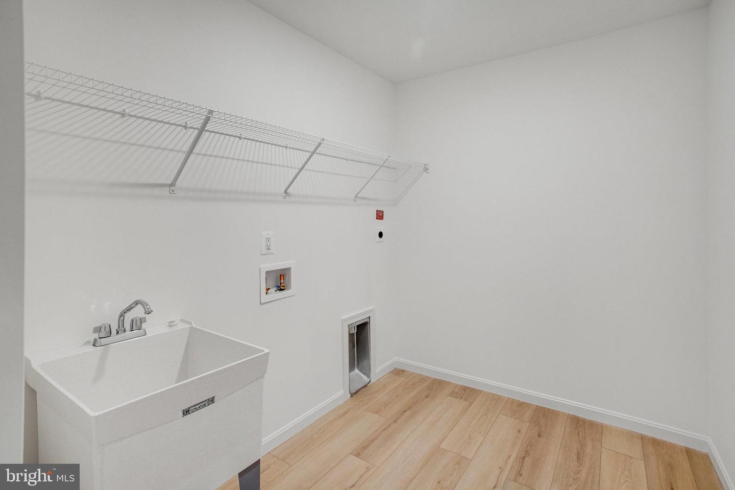 2005 DIVOT DR, CULPEPER, Virginia 22701, 4 Bedrooms Bedrooms, ,3 BathroomsBathrooms,Residential,For sale,2005 DIVOT DR,VACU2010956 MLS # VACU2010956 2005 DIVOT DR, CULPEPER, Virginia 22701, 4 Bedrooms Bedrooms, ,3 BathroomsBathrooms,Residential,For sale,2005 DIVOT DR,VACU2010956 MLS # VACU2010956