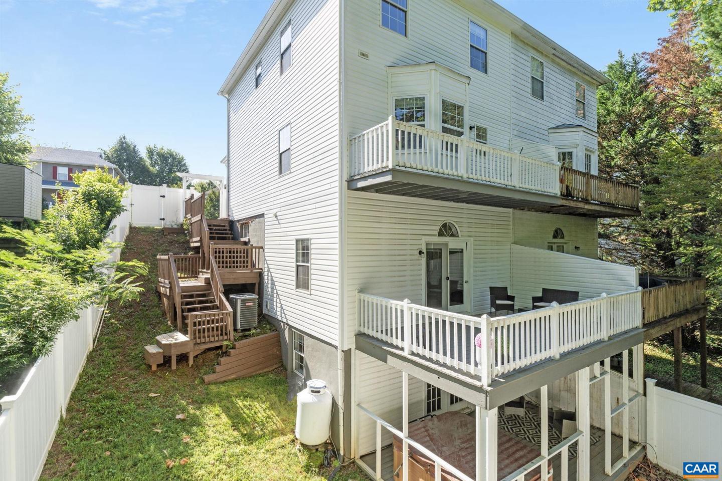 4753 WREN CT, CHARLOTTESVILLE, Virginia 22911, 4 Bedrooms Bedrooms, ,3 BathroomsBathrooms,Residential,For sale,4753 WREN CT,666411 MLS # 666411