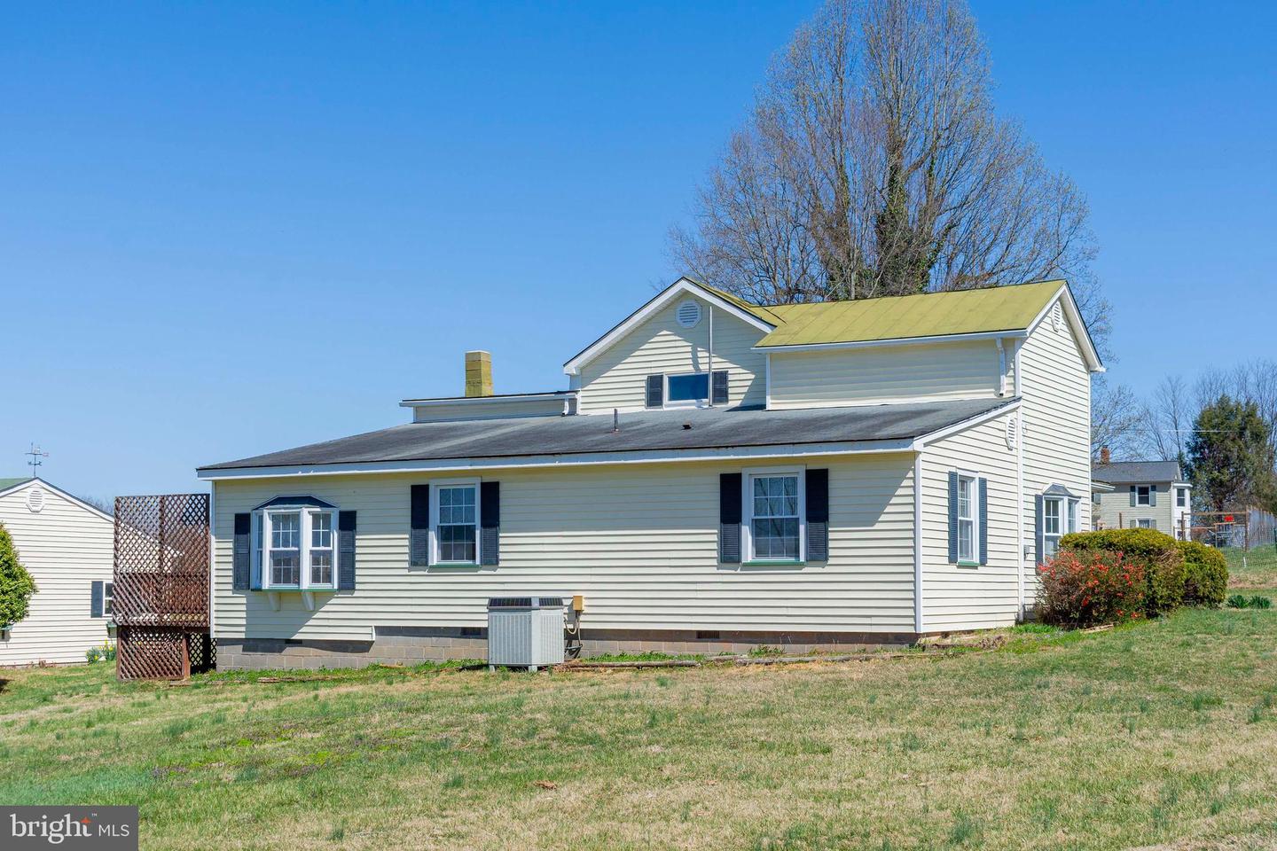 23217 VILLAGE RD, UNIONVILLE, Virginia 22567, 5 Bedrooms Bedrooms, ,2 BathroomsBathrooms,Residential,For sale,23217 VILLAGE RD,VAOR2010098 MLS # VAOR2010098