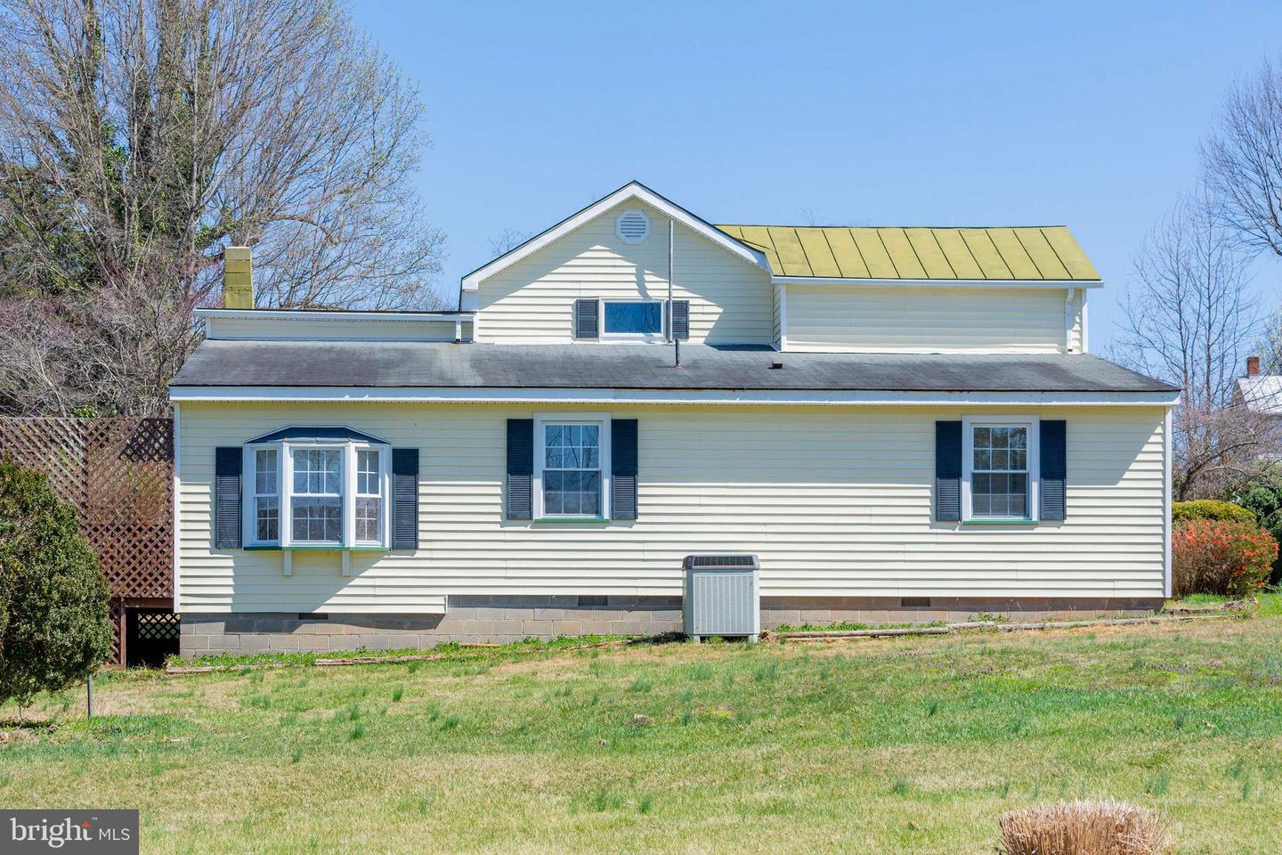 23217 VILLAGE RD, UNIONVILLE, Virginia 22567, 5 Bedrooms Bedrooms, ,2 BathroomsBathrooms,Residential,For sale,23217 VILLAGE RD,VAOR2010098 MLS # VAOR2010098