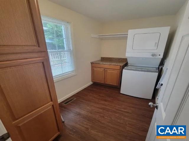 716 S 1ST ST, CHARLOTTESVILLE, Virginia 22902, 4 Bedrooms Bedrooms, ,2 BathroomsBathrooms,Residential,For sale,716 S 1ST ST,666419 MLS # 666419