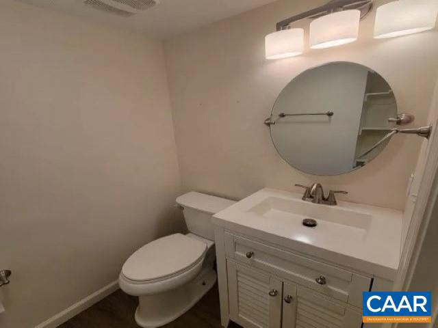 716 S 1ST ST, CHARLOTTESVILLE, Virginia 22902, 4 Bedrooms Bedrooms, ,2 BathroomsBathrooms,Residential,For sale,716 S 1ST ST,666419 MLS # 666419