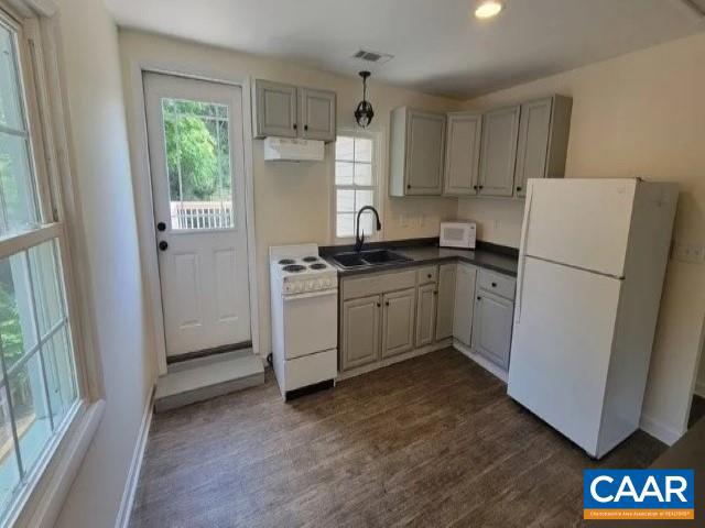 716 S 1ST ST, CHARLOTTESVILLE, Virginia 22902, 4 Bedrooms Bedrooms, ,2 BathroomsBathrooms,Residential,For sale,716 S 1ST ST,666419 MLS # 666419