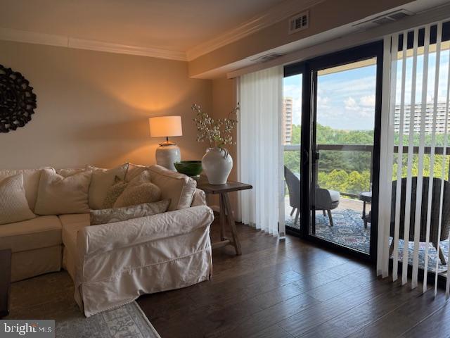 203 YOAKUM PKWY #618, ALEXANDRIA, Virginia 22304, 1 Bedroom Bedrooms, 4 Rooms Rooms,1 BathroomBathrooms,Residential,For sale,203 YOAKUM PKWY #618,VAAX2047224 MLS # VAAX2047224