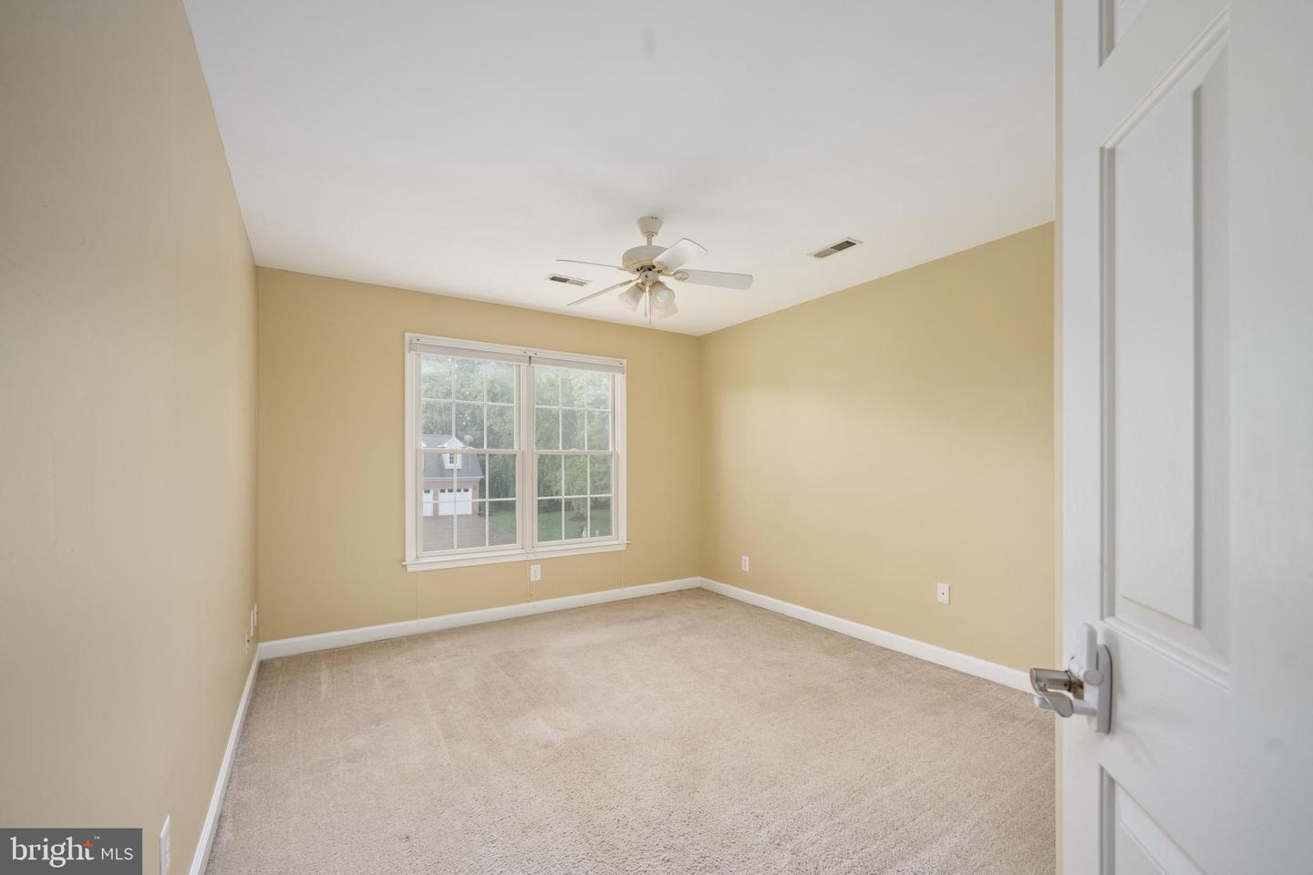 532 TARA CT, CULPEPER, Virginia 22701, 5 Bedrooms Bedrooms, ,4 BathroomsBathrooms,Residential,For sale,532 TARA CT,VACU2010954 MLS # VACU2010954