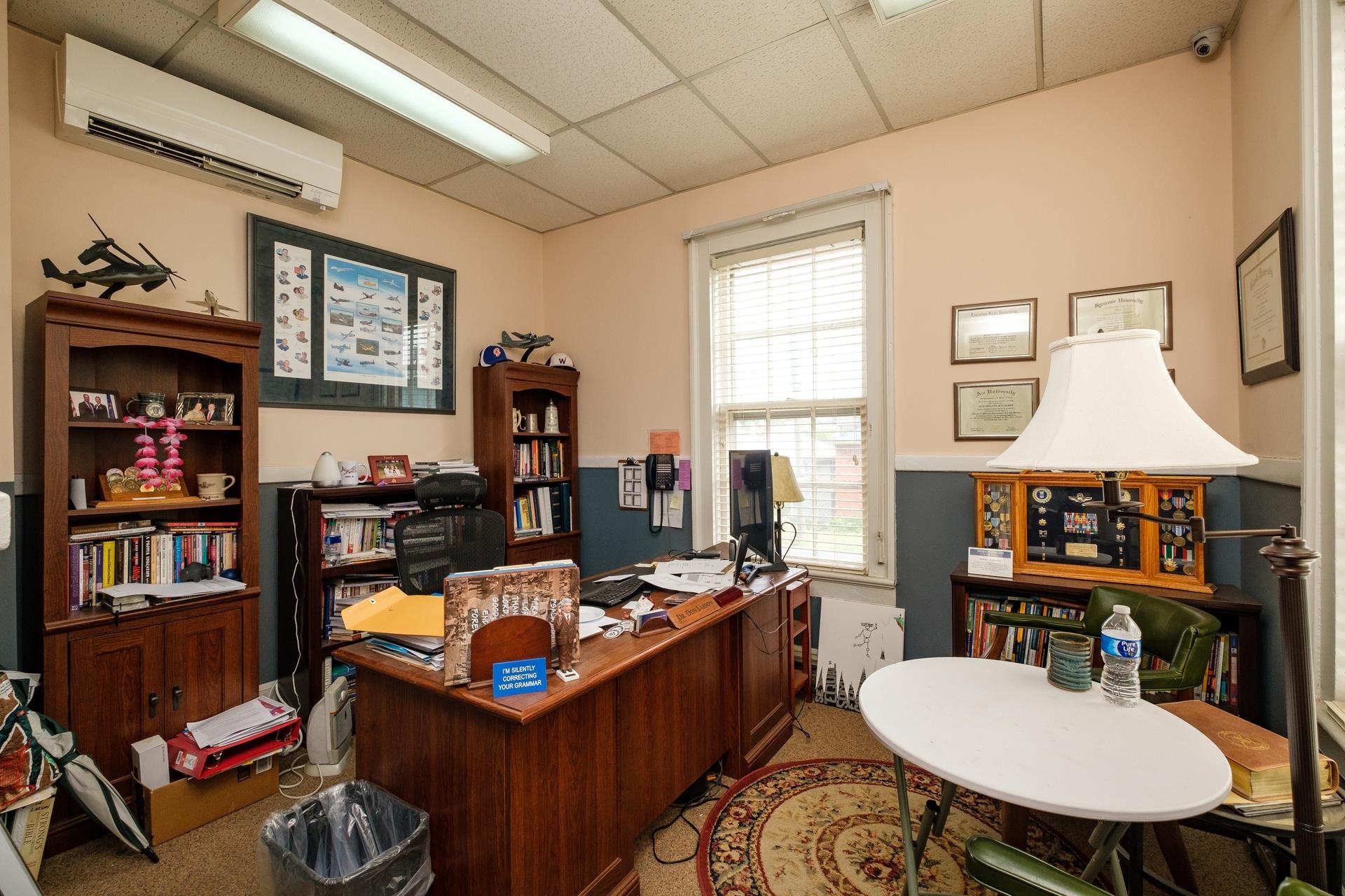 19 S MARKET ST, STAUNTON, Virginia 24401, ,Commercial,19 S MARKET ST,652250 MLS # 652250