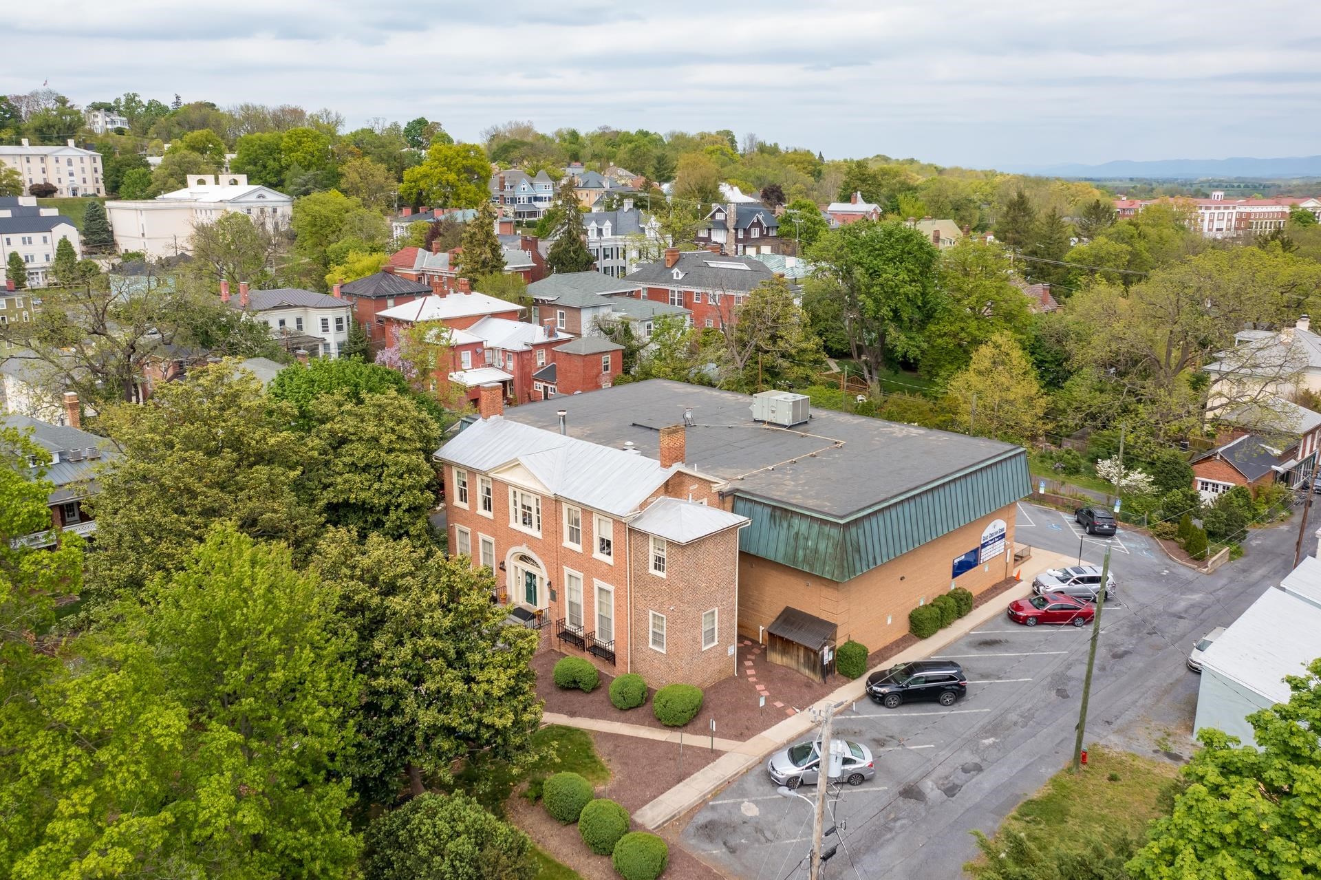 19 S MARKET ST, STAUNTON, Virginia 24401, ,Commercial,19 S MARKET ST,652250 MLS # 652250