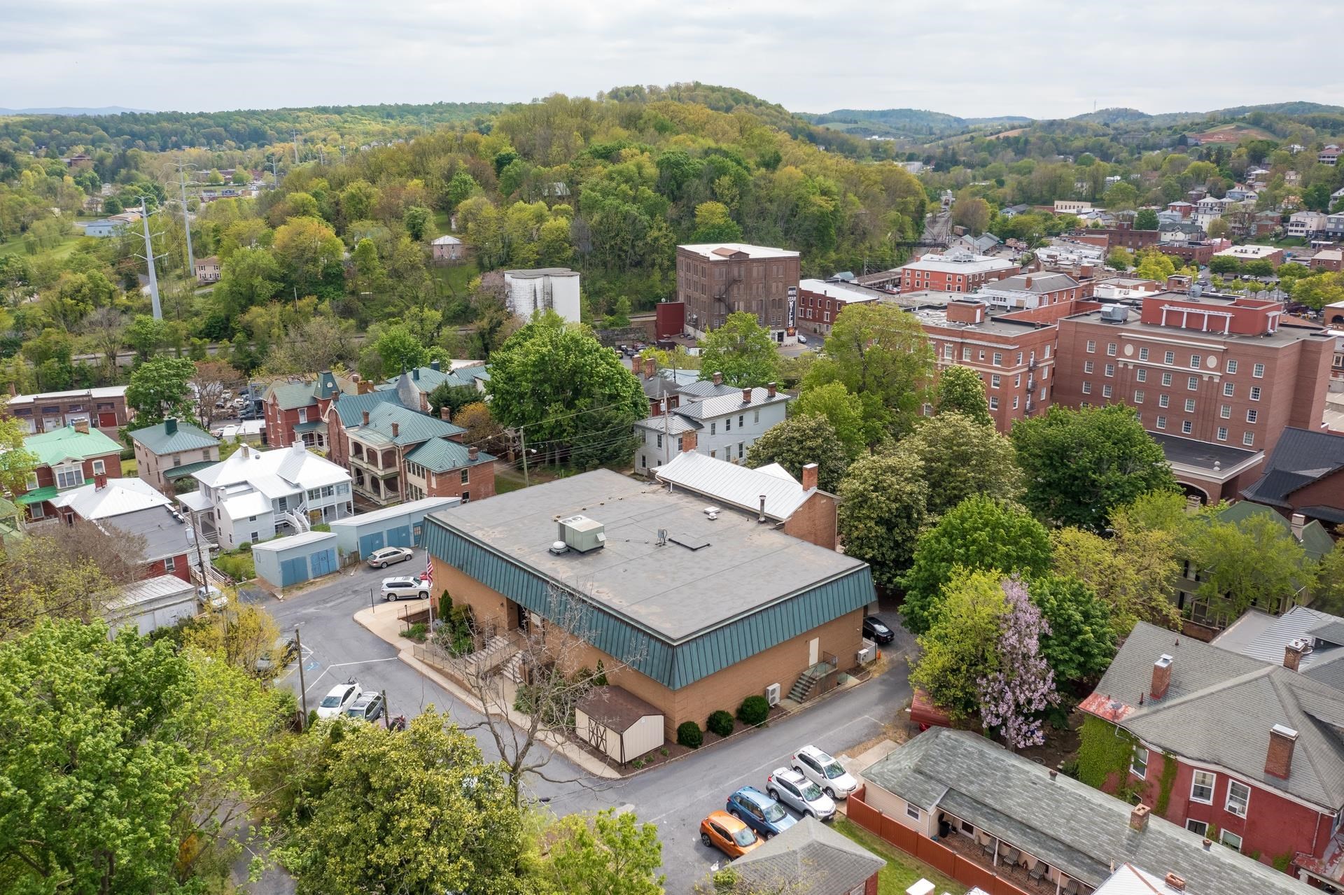 19 S MARKET ST, STAUNTON, Virginia 24401, ,Commercial,19 S MARKET ST,652250 MLS # 652250