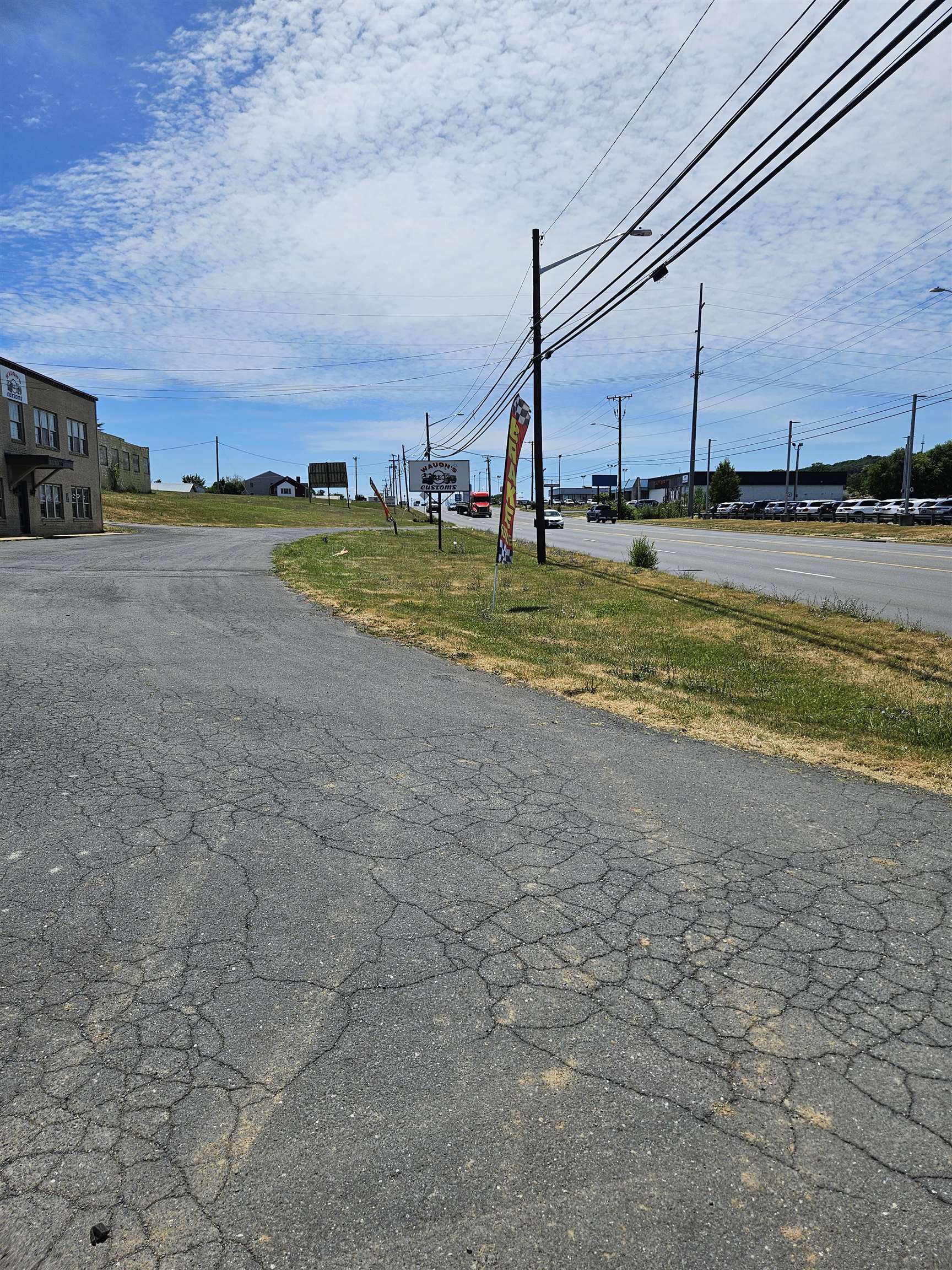 2610 S MAIN ST, HARRISONBURG, Virginia 22801, ,Commercial,2610 S MAIN ST,666447 MLS # 666447