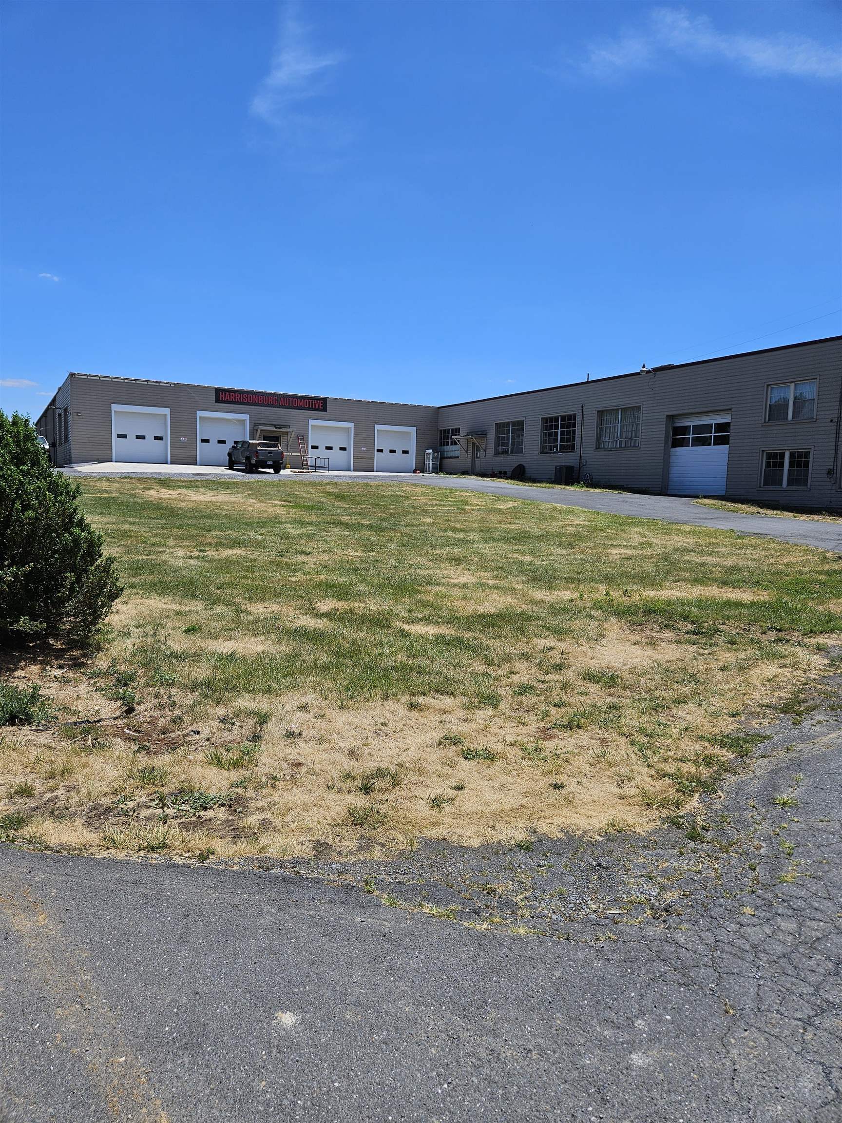 2610 S MAIN ST, HARRISONBURG, Virginia 22801, ,Commercial,2610 S MAIN ST,666447 MLS # 666447