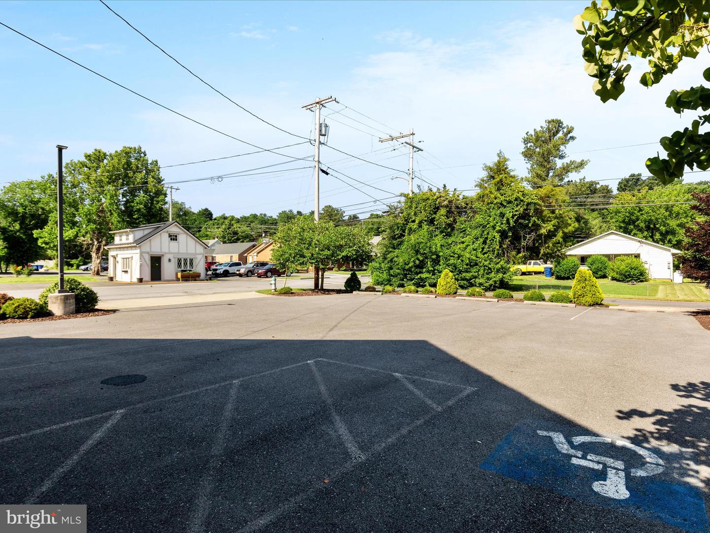 400 N ROYAL AVE, FRONT ROYAL, Virginia 22630, ,Land,For sale,400 N ROYAL AVE,VAWR2011608 MLS # VAWR2011608