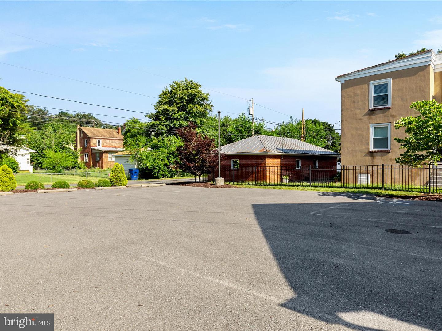 400 N ROYAL AVE, FRONT ROYAL, Virginia 22630, ,Land,For sale,400 N ROYAL AVE,VAWR2011608 MLS # VAWR2011608