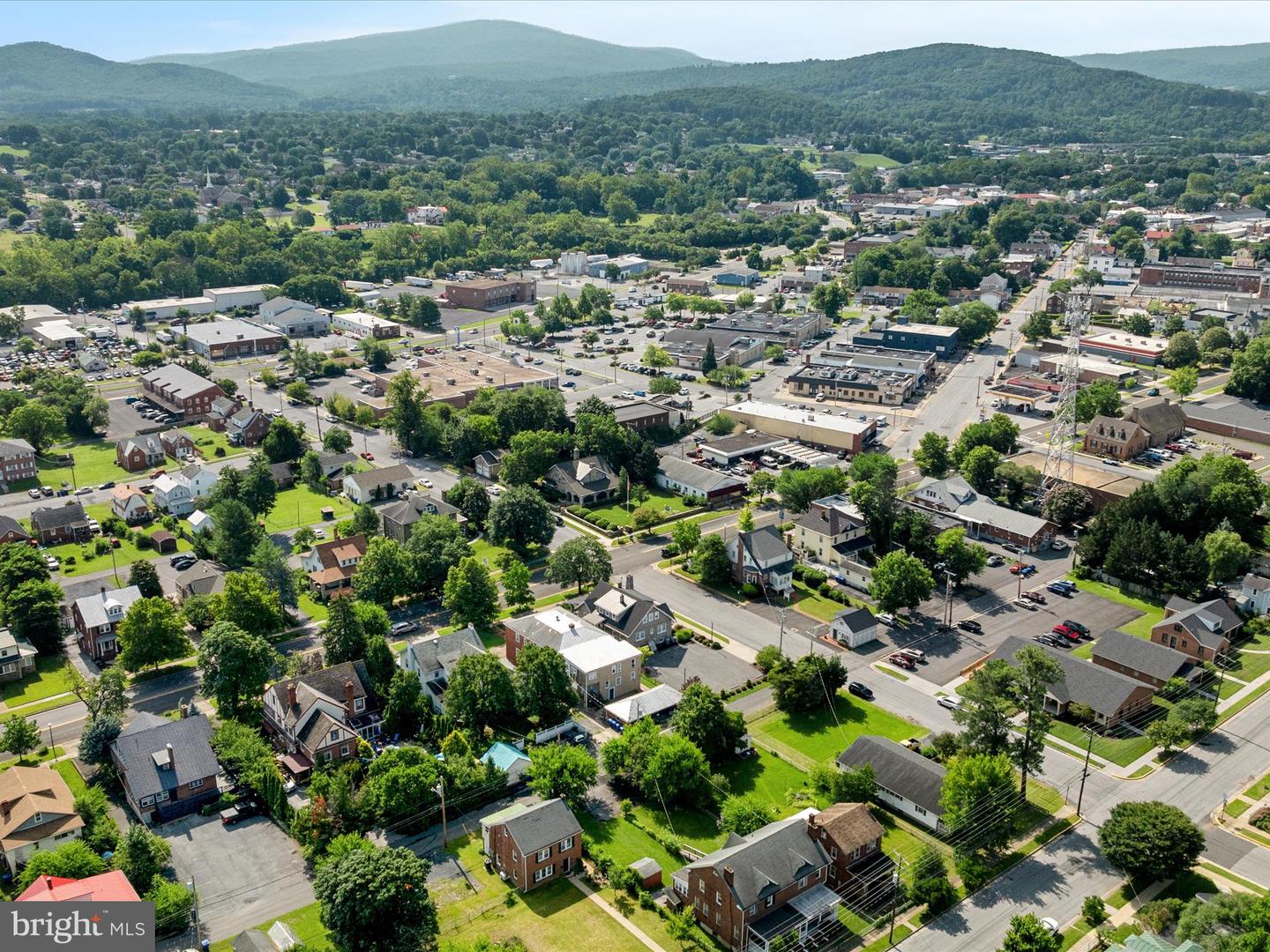 400 N ROYAL AVE, FRONT ROYAL, Virginia 22630, ,Land,For sale,400 N ROYAL AVE,VAWR2011608 MLS # VAWR2011608