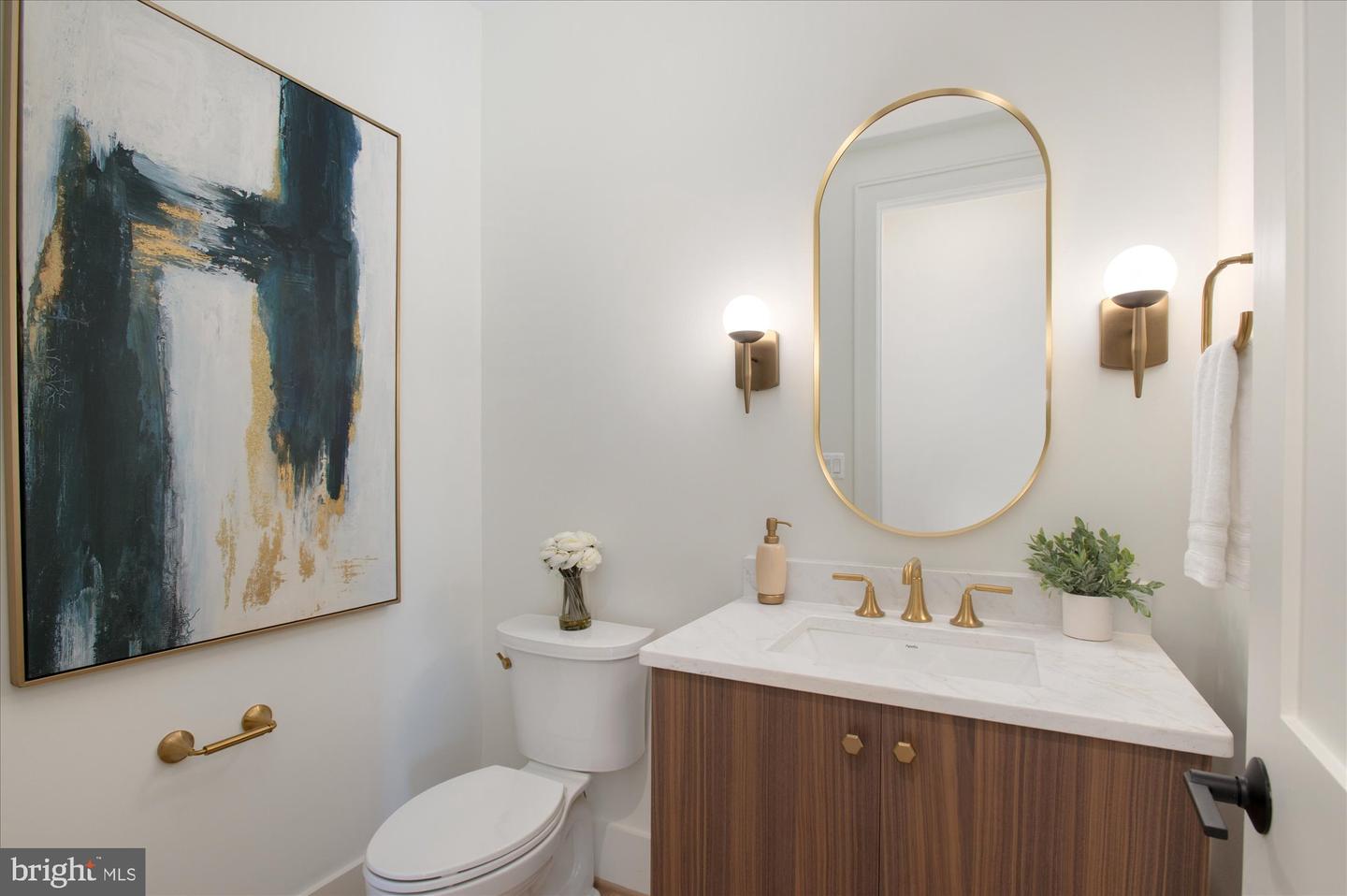 2615 3RD ST N, ARLINGTON, Virginia 22201, 7 Bedrooms Bedrooms, ,7 BathroomsBathrooms,Residential,For sale,2615 3RD ST N,VAAR2052932 MLS # VAAR2052932