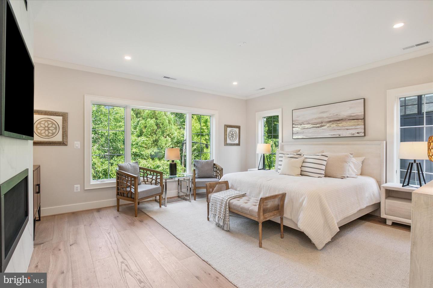 2615 3RD ST N, ARLINGTON, Virginia 22201, 7 Bedrooms Bedrooms, ,7 BathroomsBathrooms,Residential,For sale,2615 3RD ST N,VAAR2052932 MLS # VAAR2052932