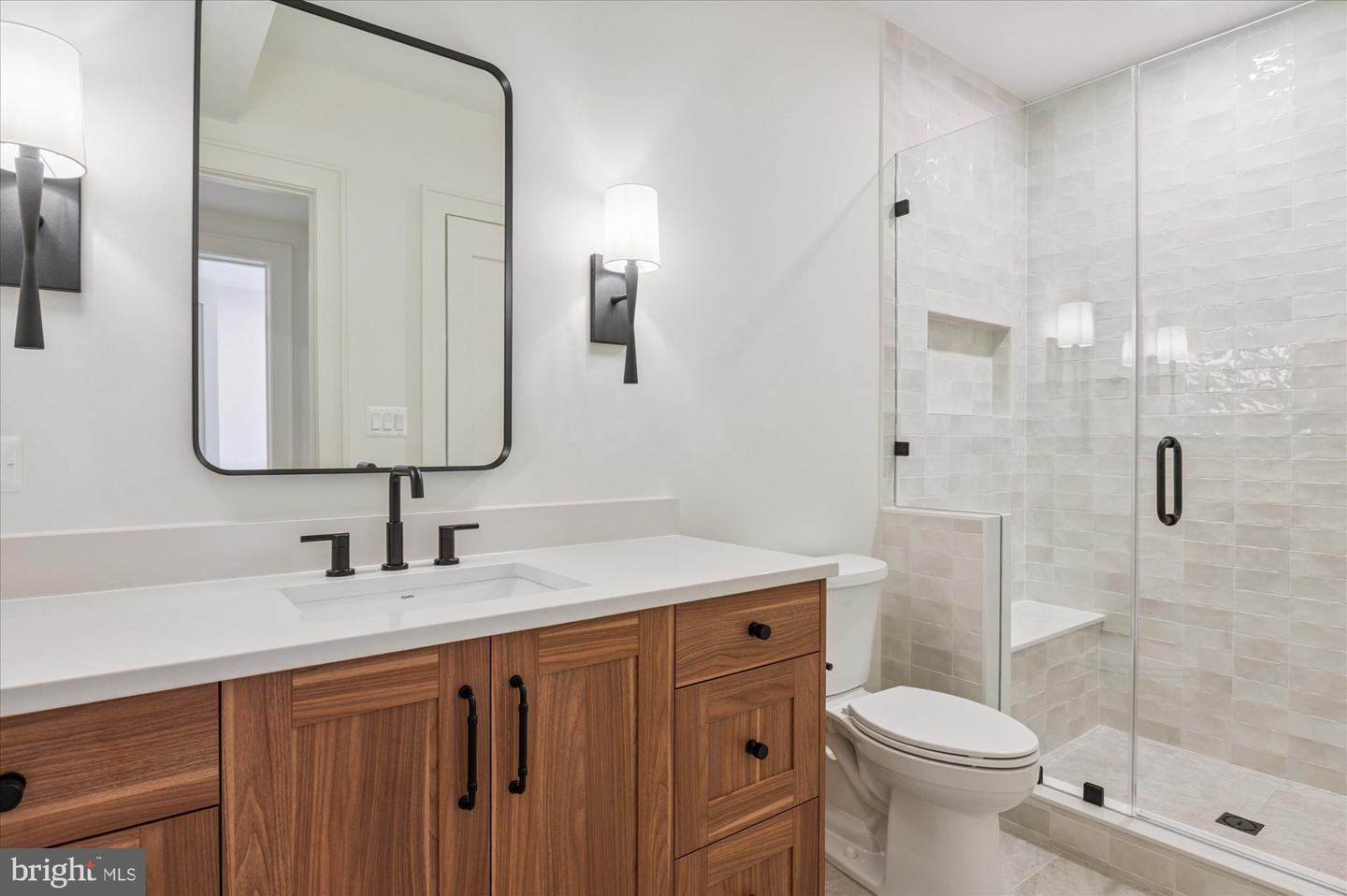 2615 3RD ST N, ARLINGTON, Virginia 22201, 7 Bedrooms Bedrooms, ,7 BathroomsBathrooms,Residential,For sale,2615 3RD ST N,VAAR2052932 MLS # VAAR2052932