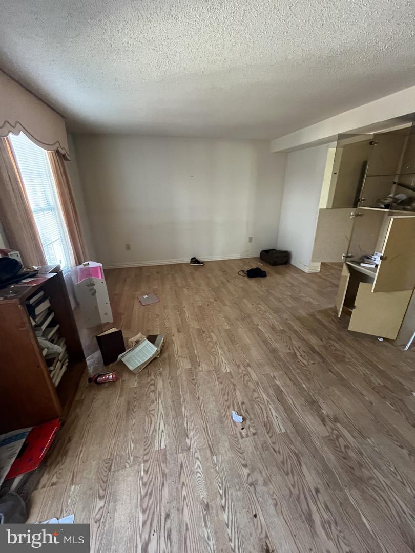 3015 24TH ST NE, WASHINGTON, District Of Columbia 20018, 3 Bedrooms Bedrooms, ,2 BathroomsBathrooms,Residential,For sale,3015 24TH ST NE,DCDC2186078 MLS # DCDC2186078