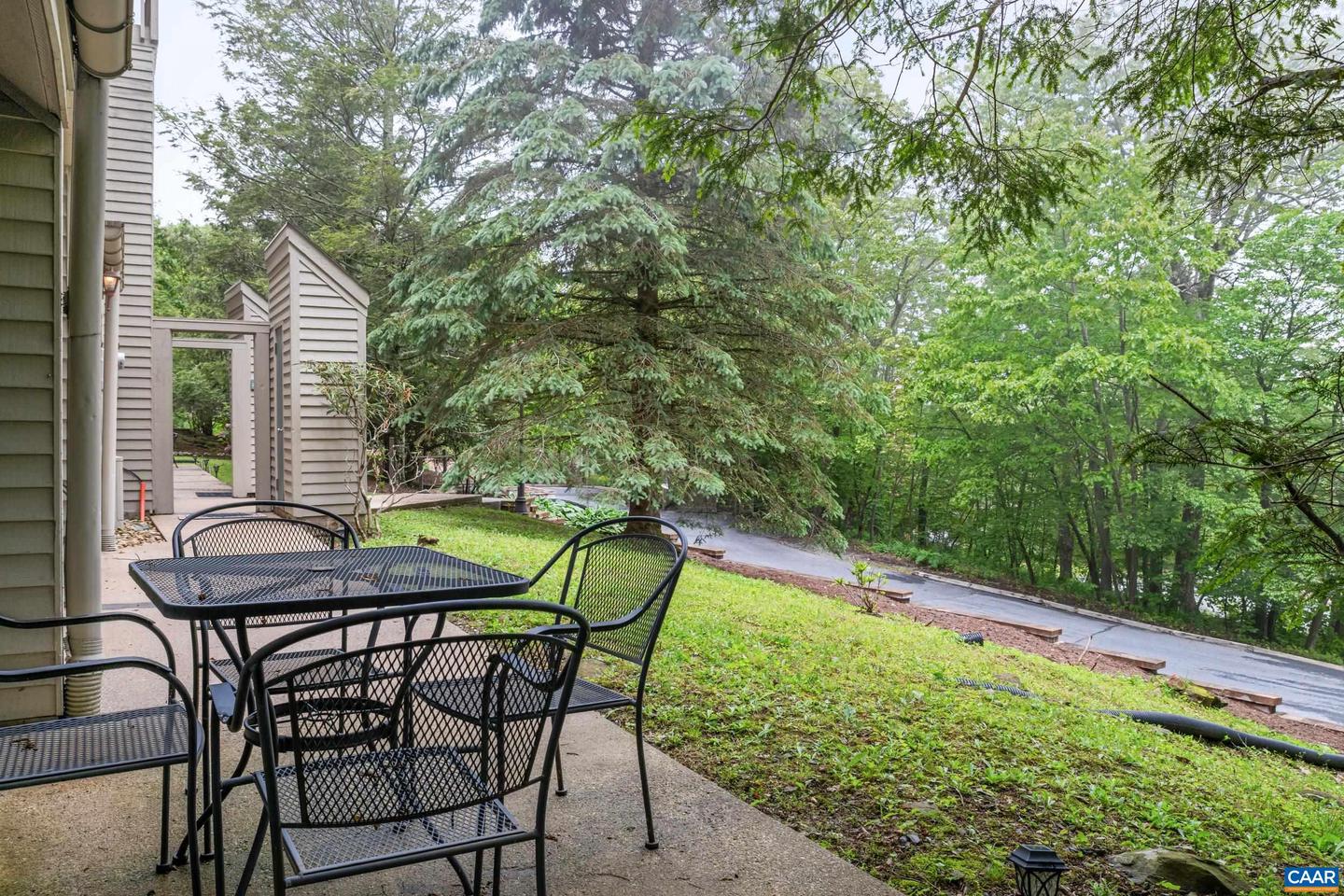 2225 TANNERS RIDGE CONDOS, WINTERGREEN RESORT, Virginia 22967, 1 Bedroom Bedrooms, ,1 BathroomBathrooms,Residential,For sale,2225 TANNERS RIDGE CONDOS,661702 MLS # 661702