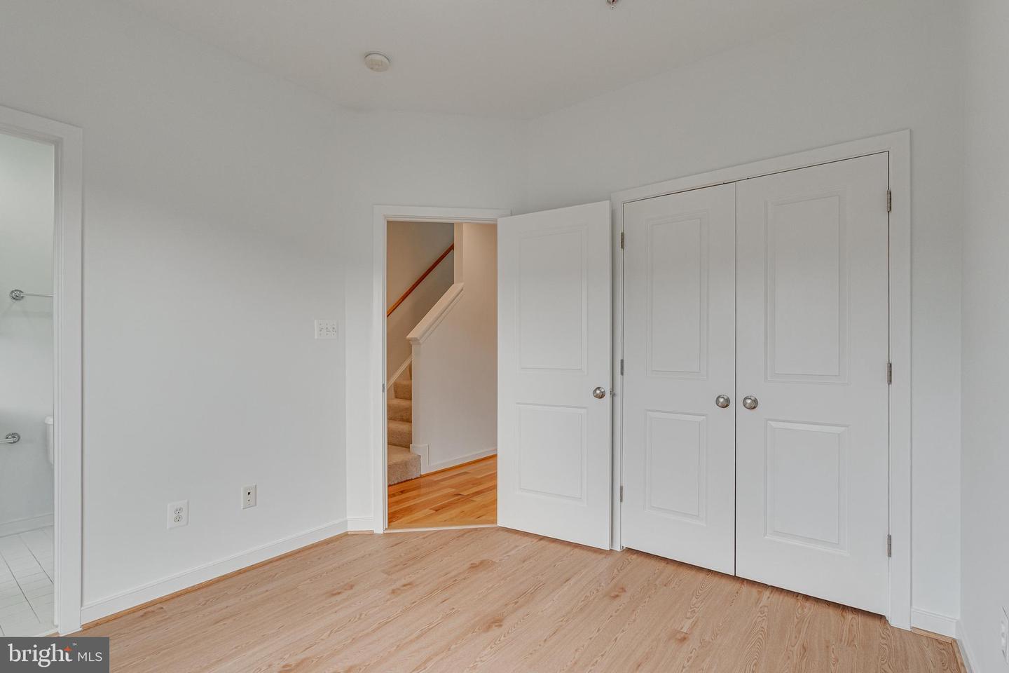 2947 STELLA BLUE LN, FAIRFAX, Virginia 22031, 3 Bedrooms Bedrooms, ,3 BathroomsBathrooms,Residential,For sale,2947 STELLA BLUE LN,VAFX2233080 MLS # VAFX2233080