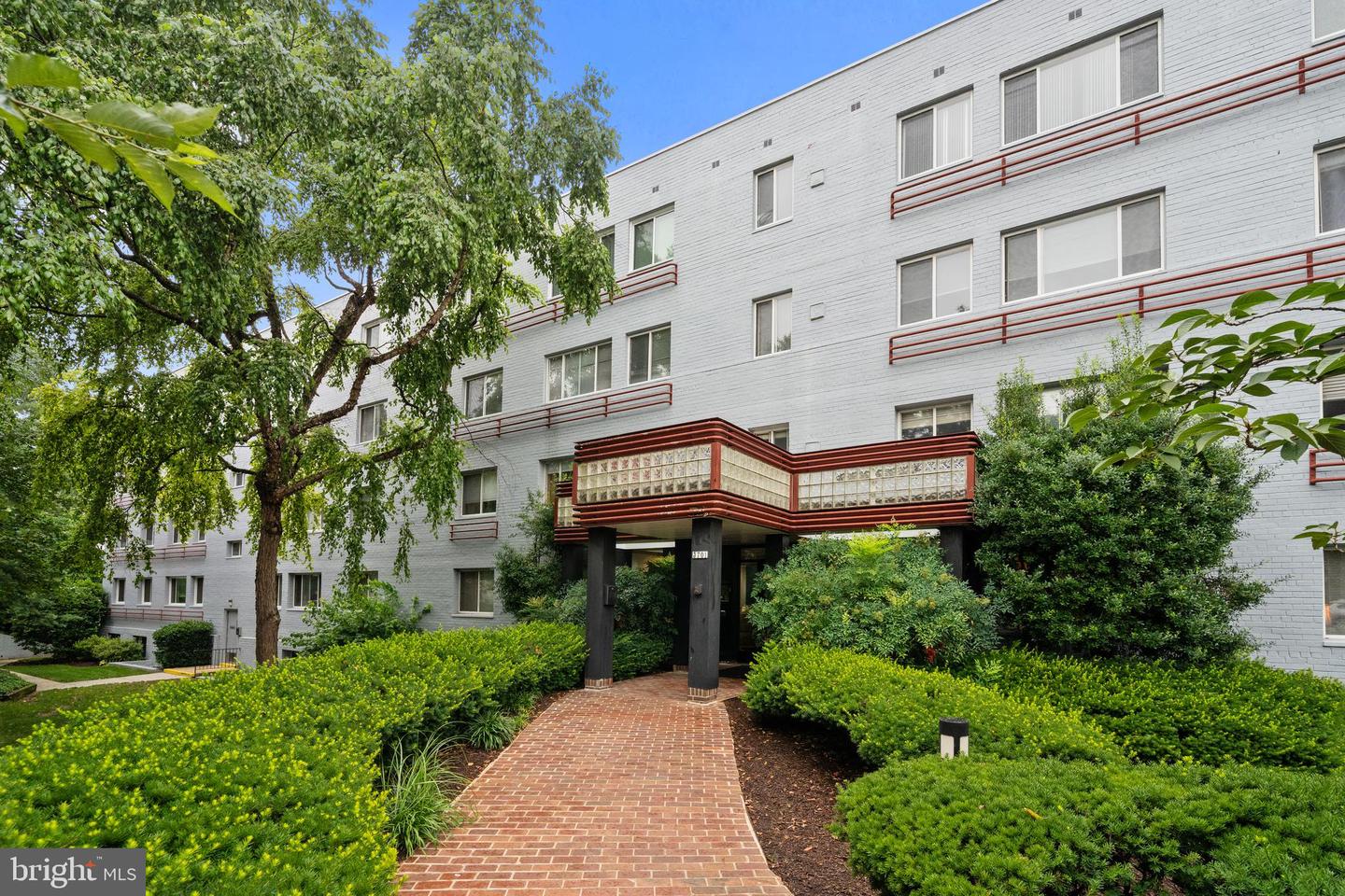 3701 5TH ST S #309, ARLINGTON, Virginia 22204, ,1 BathroomBathrooms,Residential,For sale,3701 5TH ST S #309,VAAR2056016 MLS # VAAR2056016