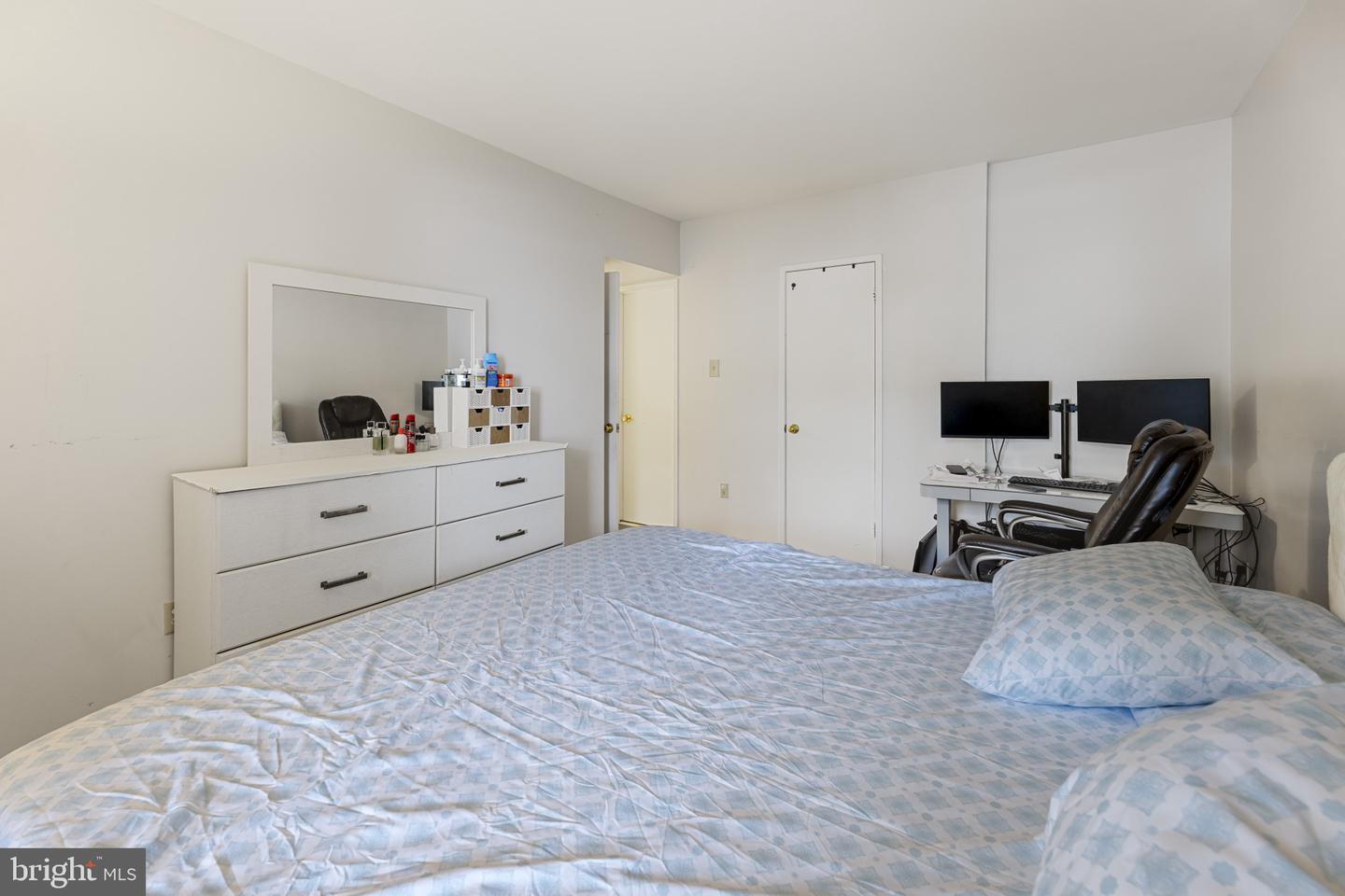 7233 JILLSPRING CT #18C, SPRINGFIELD, Virginia 22152, 2 Bedrooms Bedrooms, ,2 BathroomsBathrooms,Residential,For sale,7233 JILLSPRING CT #18C,VAFX2239538 MLS # VAFX2239538