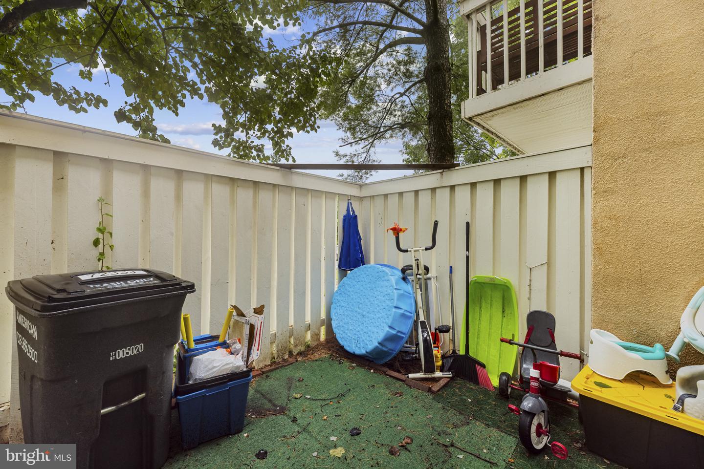 7233 JILLSPRING CT #18C, SPRINGFIELD, Virginia 22152, 2 Bedrooms Bedrooms, ,2 BathroomsBathrooms,Residential,For sale,7233 JILLSPRING CT #18C,VAFX2239538 MLS # VAFX2239538