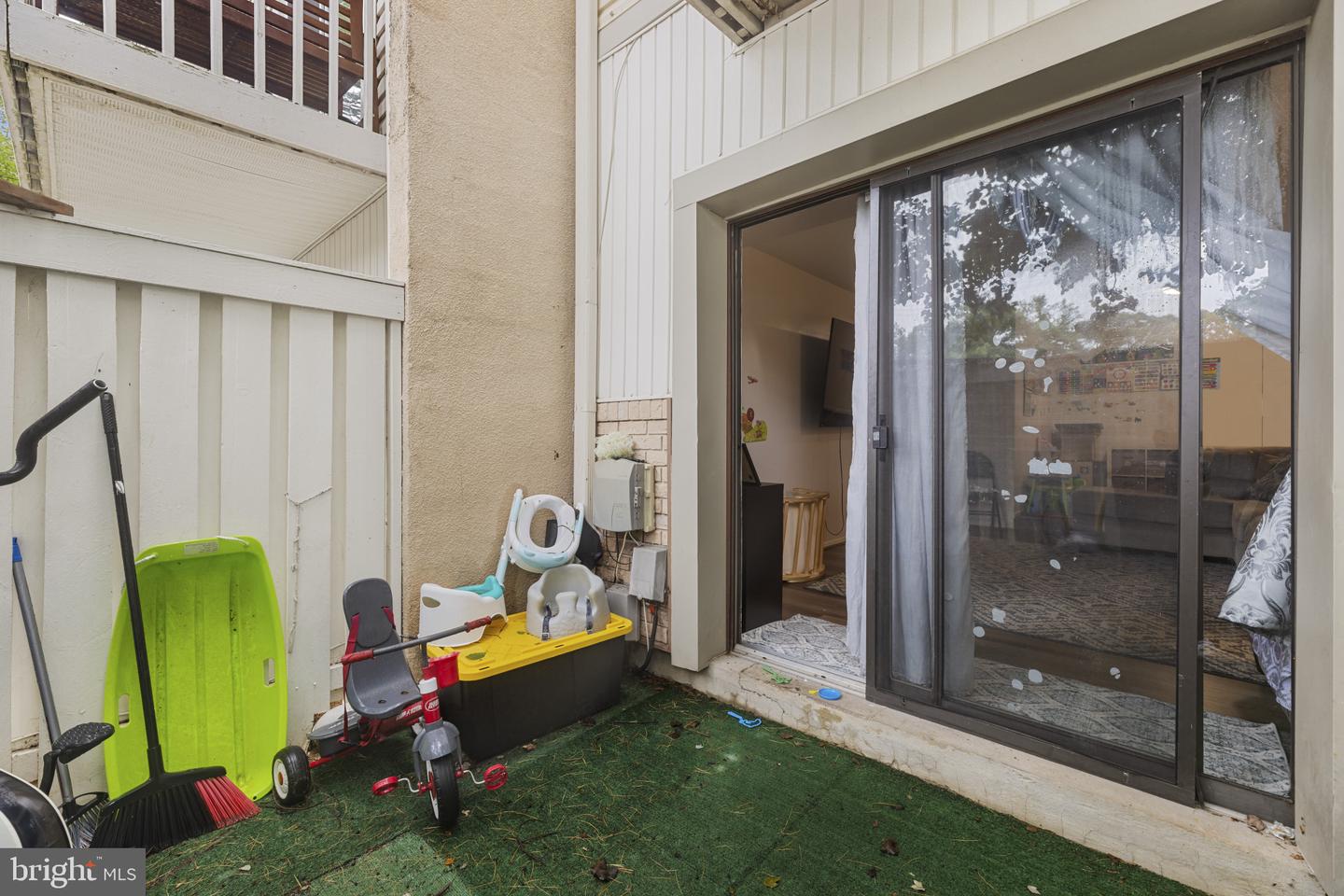 7233 JILLSPRING CT #18C, SPRINGFIELD, Virginia 22152, 2 Bedrooms Bedrooms, ,2 BathroomsBathrooms,Residential,For sale,7233 JILLSPRING CT #18C,VAFX2239538 MLS # VAFX2239538