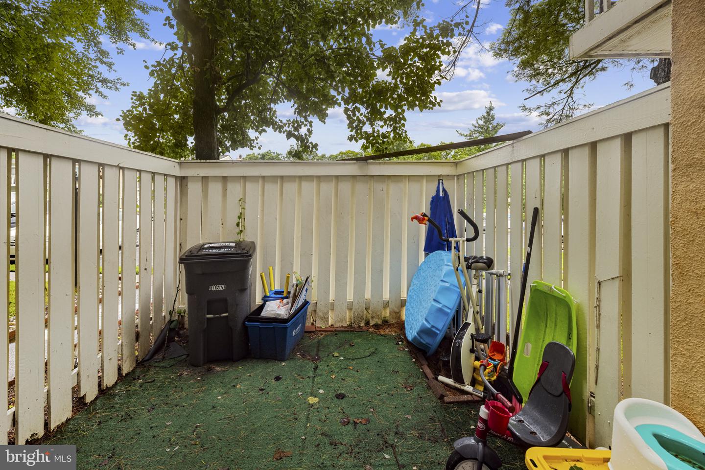7233 JILLSPRING CT #18C, SPRINGFIELD, Virginia 22152, 2 Bedrooms Bedrooms, ,2 BathroomsBathrooms,Residential,For sale,7233 JILLSPRING CT #18C,VAFX2239538 MLS # VAFX2239538