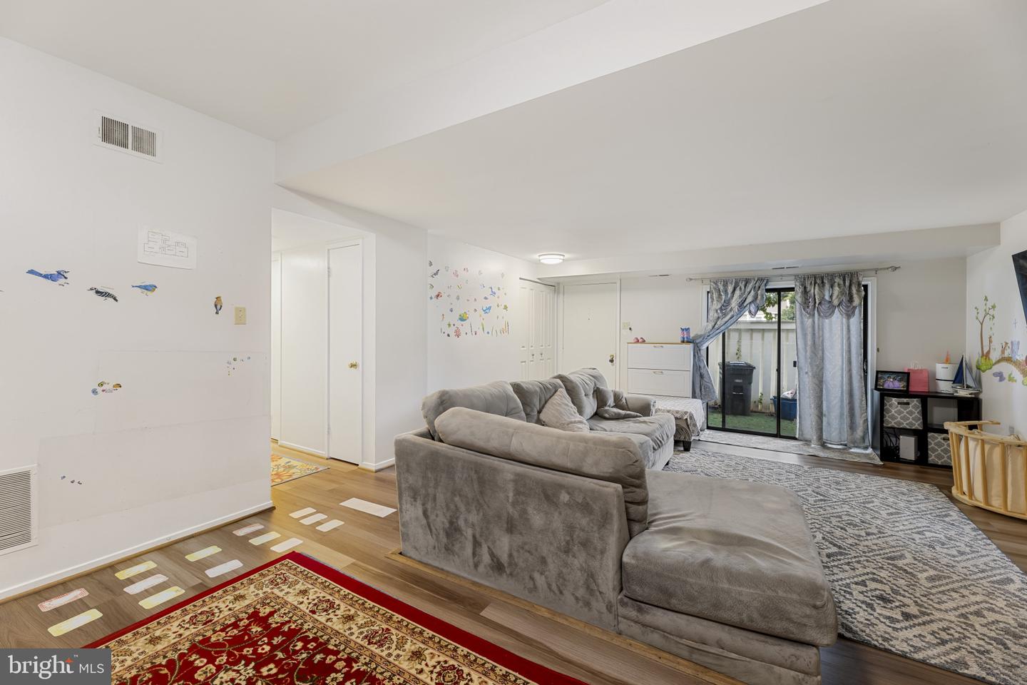 7233 JILLSPRING CT #18C, SPRINGFIELD, Virginia 22152, 2 Bedrooms Bedrooms, ,2 BathroomsBathrooms,Residential,For sale,7233 JILLSPRING CT #18C,VAFX2239538 MLS # VAFX2239538